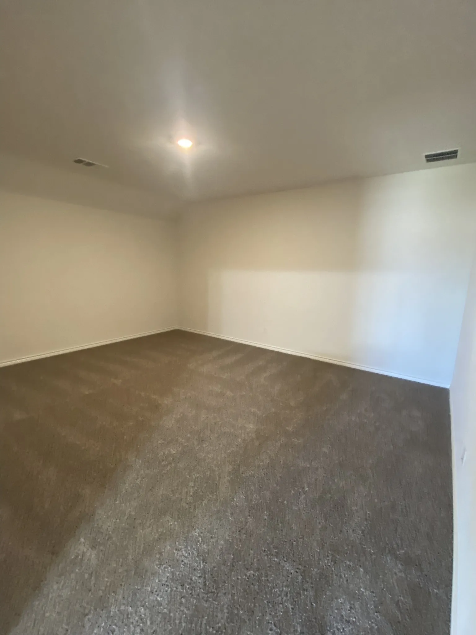 Single Family Residence For Rent in Denton County , 10528 Breezeway Drive, Aubrey, Texas 76227, 5 Bedroom, 4 Bathroom, 4 Garage spaces, 3,365 Sqft, built in 2023, mls#21412309, Real Estate Agent in Aubrey, Homes For Rent in Denton county, Homes For Rent in Aubrey, Realtor in Aubrey Texas, Real Estate Brokerage Independent Realty Texas, Luminita Cordes Realtor