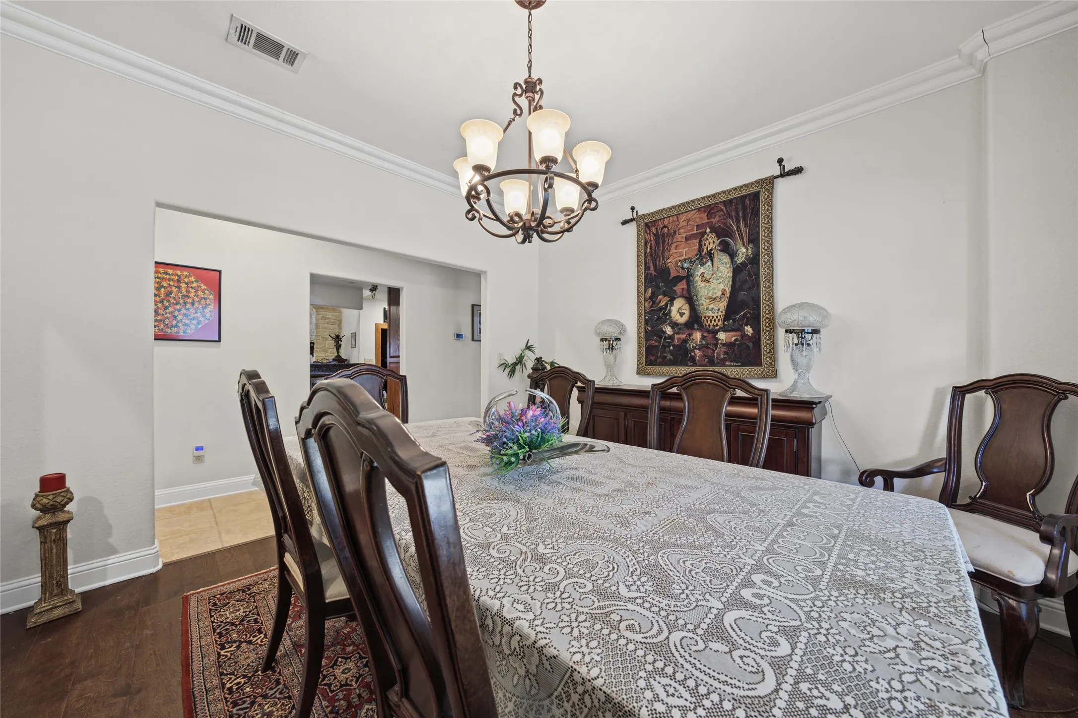 Single Family Residence For Sale in Cooke County , 464 Oak Hill Road, Valley View, Texas 76272, 8 Bedroom, 6 Bathroom, 6 Garage spaces, 4,795 Sqft, built in 2012, mls#21411750, Real Estate Agent in Valley View, Homes For Sale in Cooke county, Homes For Sale in Valley View, Realtor in Valley View Texas, Real Estate Brokerage Independent Realty Texas, Luminita Cordes Realtor