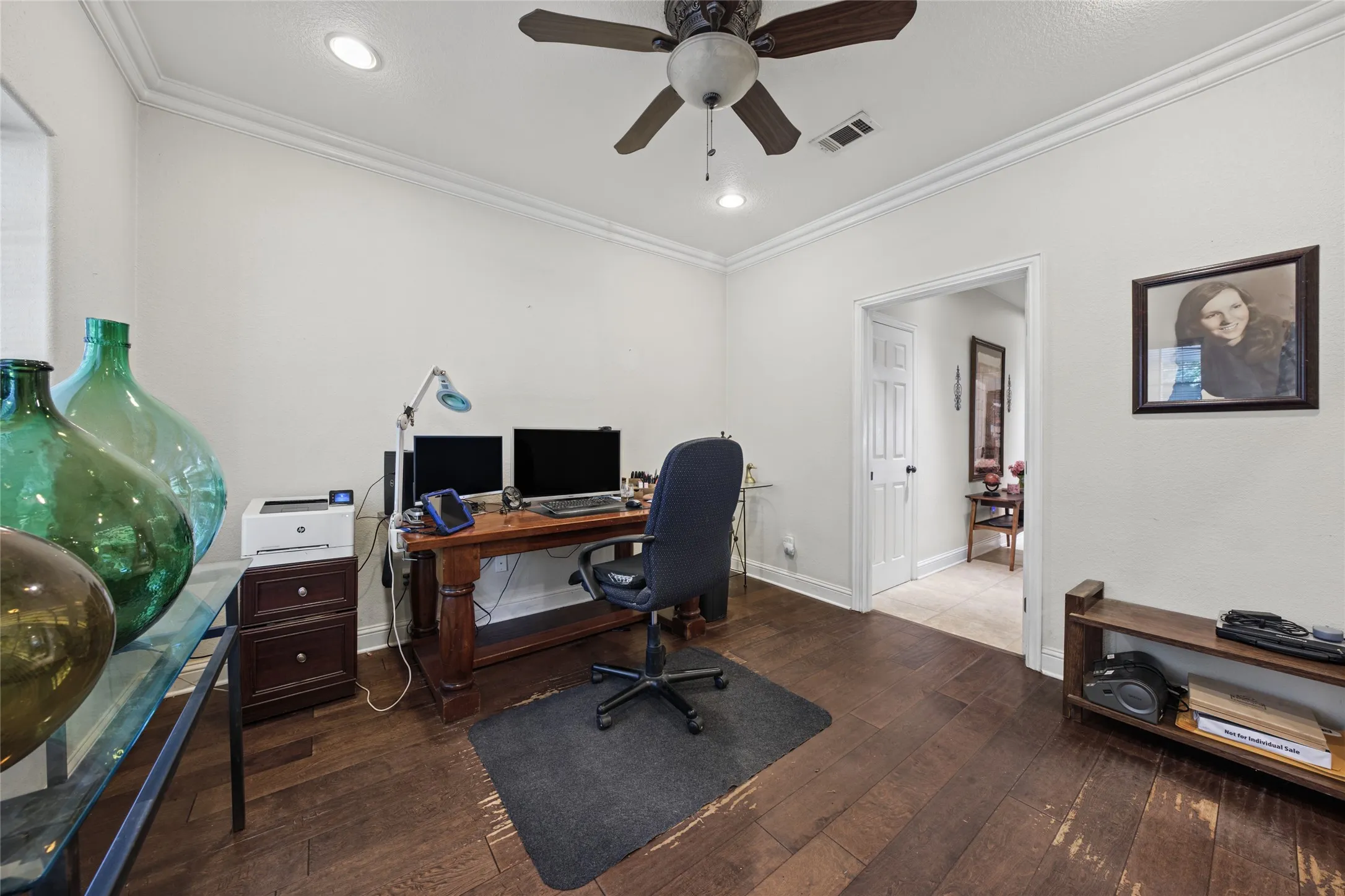 Single Family Residence For Sale in Cooke County , 464 Oak Hill Road, Valley View, Texas 76272, 8 Bedroom, 6 Bathroom, 6 Garage spaces, 4,795 Sqft, built in 2012, mls#21411750, Real Estate Agent in Valley View, Homes For Sale in Cooke county, Homes For Sale in Valley View, Realtor in Valley View Texas, Real Estate Brokerage Independent Realty Texas, Luminita Cordes Realtor