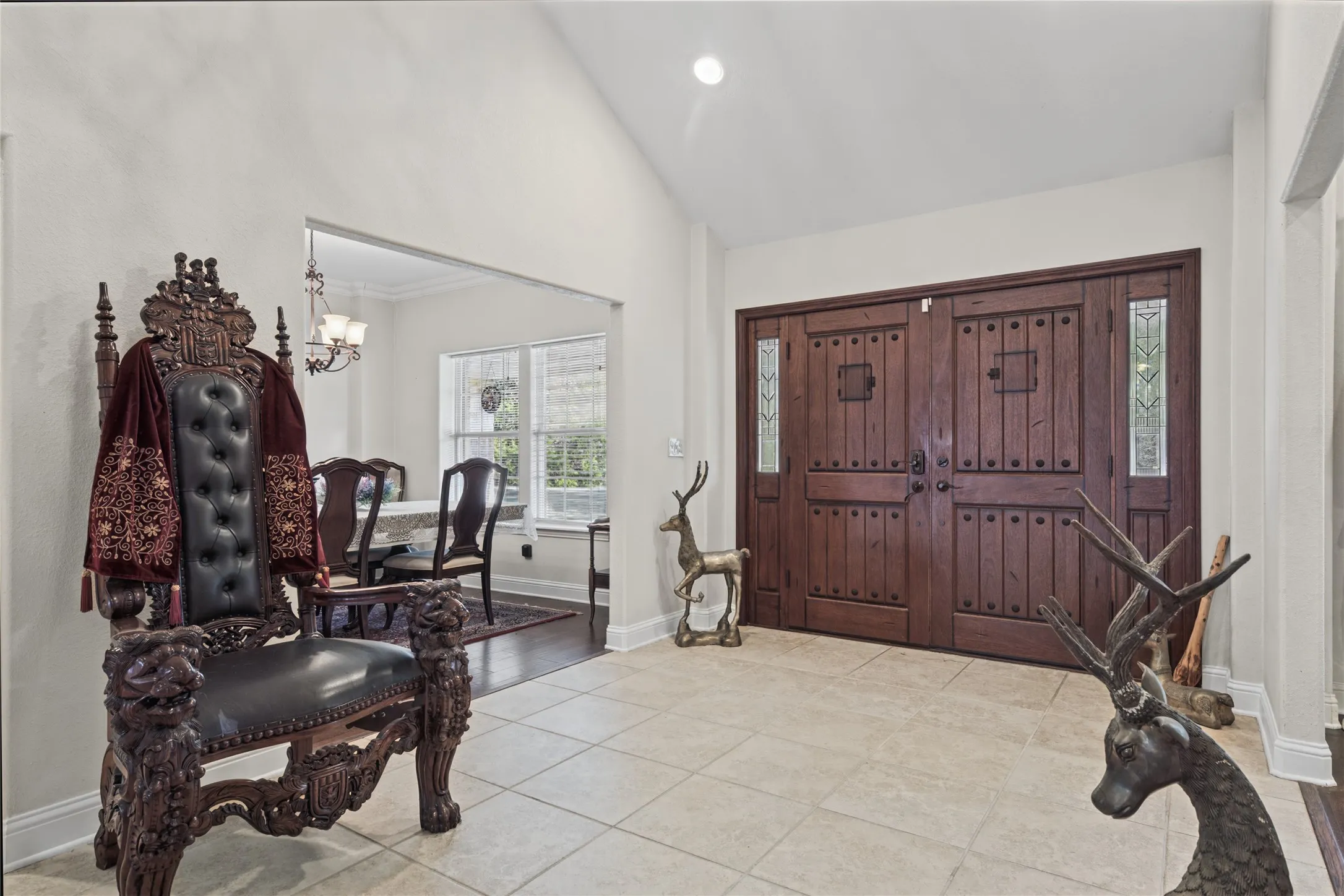Single Family Residence For Sale in Cooke County , 464 Oak Hill Road, Valley View, Texas 76272, 8 Bedroom, 6 Bathroom, 6 Garage spaces, 4,795 Sqft, built in 2012, mls#21411750, Real Estate Agent in Valley View, Homes For Sale in Cooke county, Homes For Sale in Valley View, Realtor in Valley View Texas, Real Estate Brokerage Independent Realty Texas, Luminita Cordes Realtor