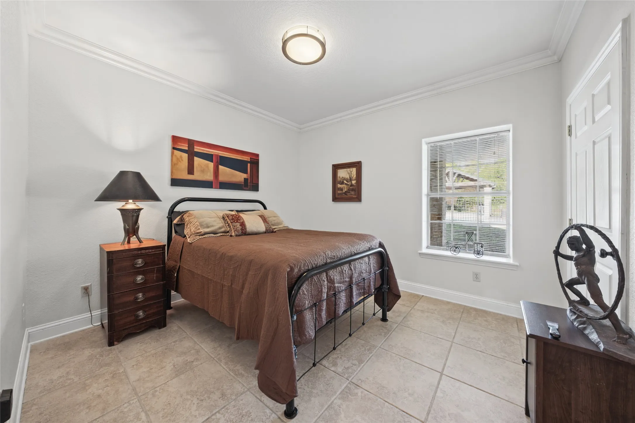 Single Family Residence For Sale in Cooke County , 464 Oak Hill Road, Valley View, Texas 76272, 8 Bedroom, 6 Bathroom, 6 Garage spaces, 4,795 Sqft, built in 2012, mls#21411750, Real Estate Agent in Valley View, Homes For Sale in Cooke county, Homes For Sale in Valley View, Realtor in Valley View Texas, Real Estate Brokerage Independent Realty Texas, Luminita Cordes Realtor