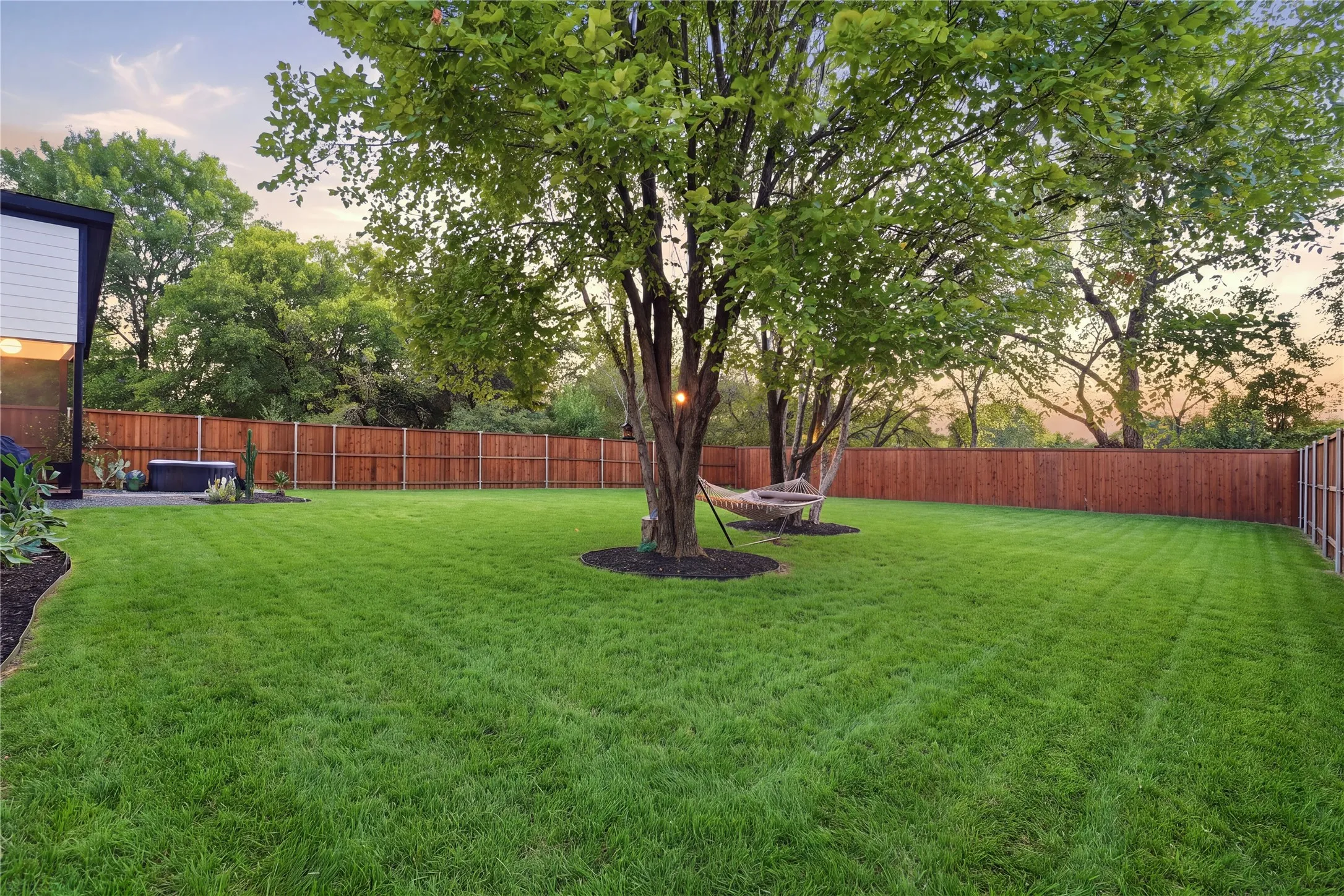 Single Family Residence For Sale in Dallas County , 1103 Pemberton Hill Road, Dallas, Texas 75217, 4 Bedroom, 3 Bathroom, 1 Garage spaces, 1,635 Sqft, built in 2025, mls#21409690, Real Estate Agent in Dallas, Homes For Sale in Dallas county, Homes For Sale in Dallas, Realtor in Dallas Texas, Real Estate Brokerage Independent Realty Texas, Luminita Cordes Realtor