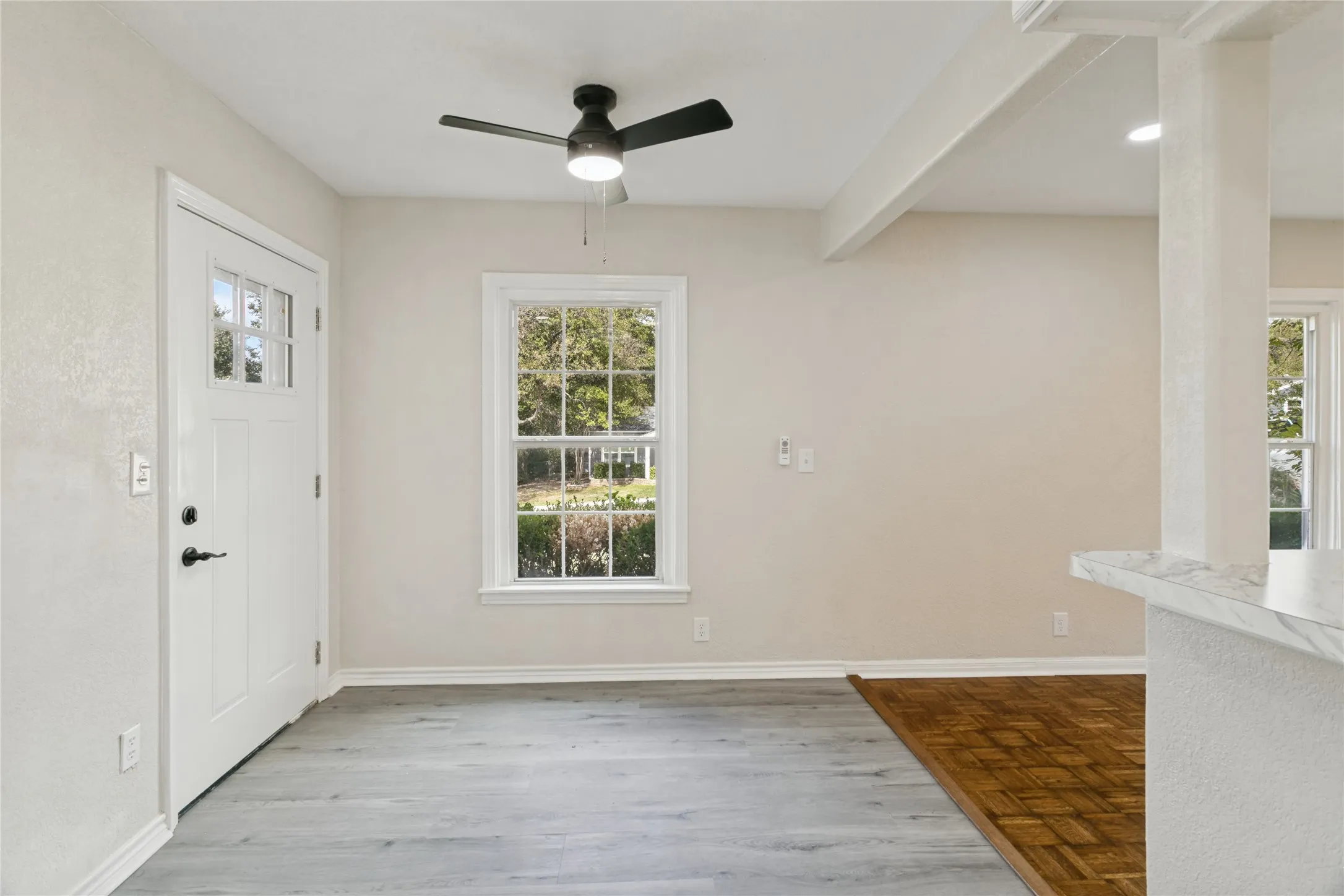 Single Family Residence For Sale in Tarrant County , 7413 Davenport Avenue, Fort Worth, Texas 76116, 2 Bedroom, 1 Bathroom, Garage spaces, 753 Sqft, built in 1948, mls#21412264, Real Estate Agent in Fort Worth, Homes For Sale in Tarrant county, Homes For Sale in Fort Worth, Realtor in Fort Worth Texas, Real Estate Brokerage Independent Realty Texas, Luminita Cordes Realtor