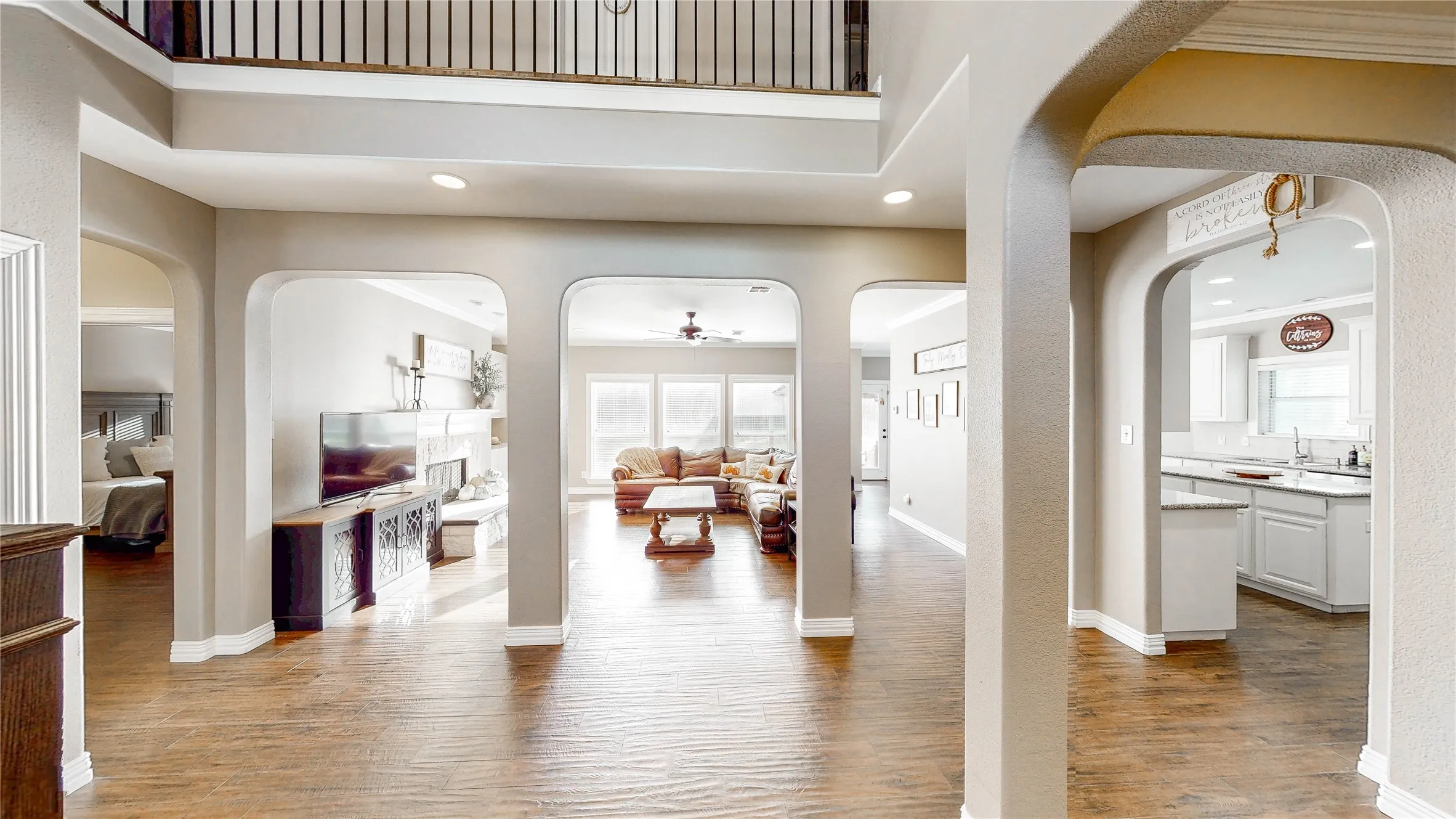 Single Family Residence For Sale in Denton County , 406 Goodnight Trail, Argyle, Texas 76226, 4 Bedroom, 4 Bathroom, 3 Garage spaces, 3,006 Sqft, built in 2000, mls#21412305, Real Estate Agent in Argyle, Homes For Sale in Denton county, Homes For Sale in Argyle, Realtor in Argyle Texas, Real Estate Brokerage Independent Realty Texas, Luminita Cordes Realtor