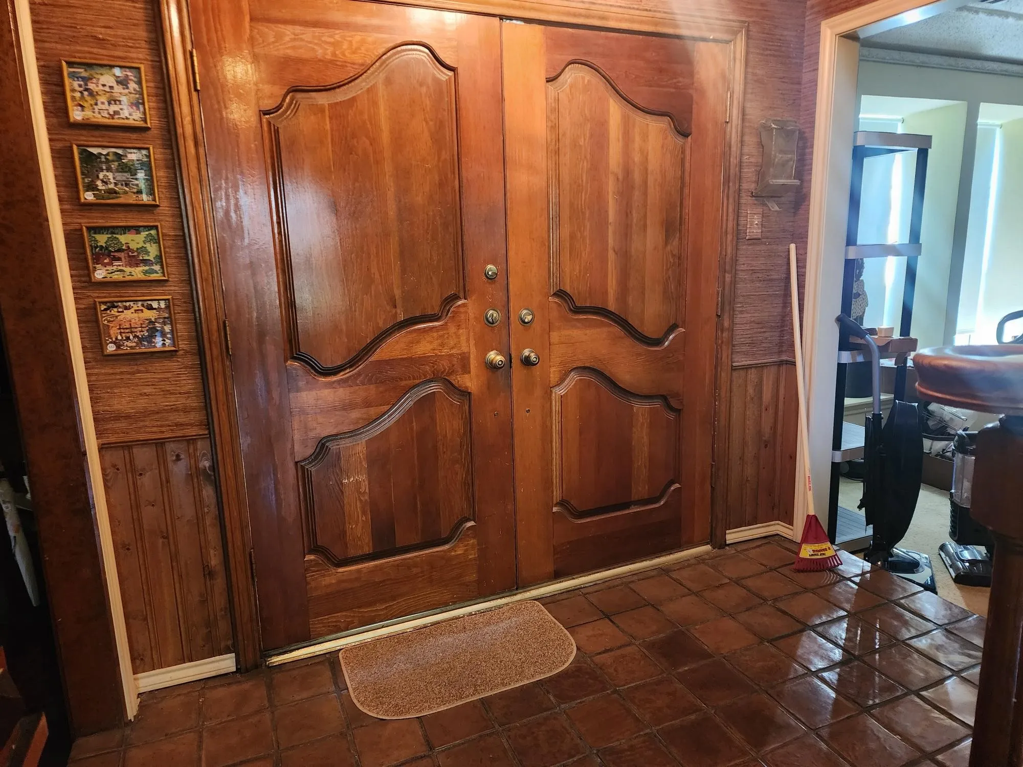 Single Family Residence For Sale in Dallas County , 6510 Covecreek Place, Dallas, Texas 75240, 4 Bedroom, 4 Bathroom, 2 Garage spaces, 3,325 Sqft, built in 1979, mls#21411228, Real Estate Agent in Dallas, Homes For Sale in Dallas county, Homes For Sale in Dallas, Realtor in Dallas Texas, Real Estate Brokerage Independent Realty Texas, Luminita Cordes Realtor