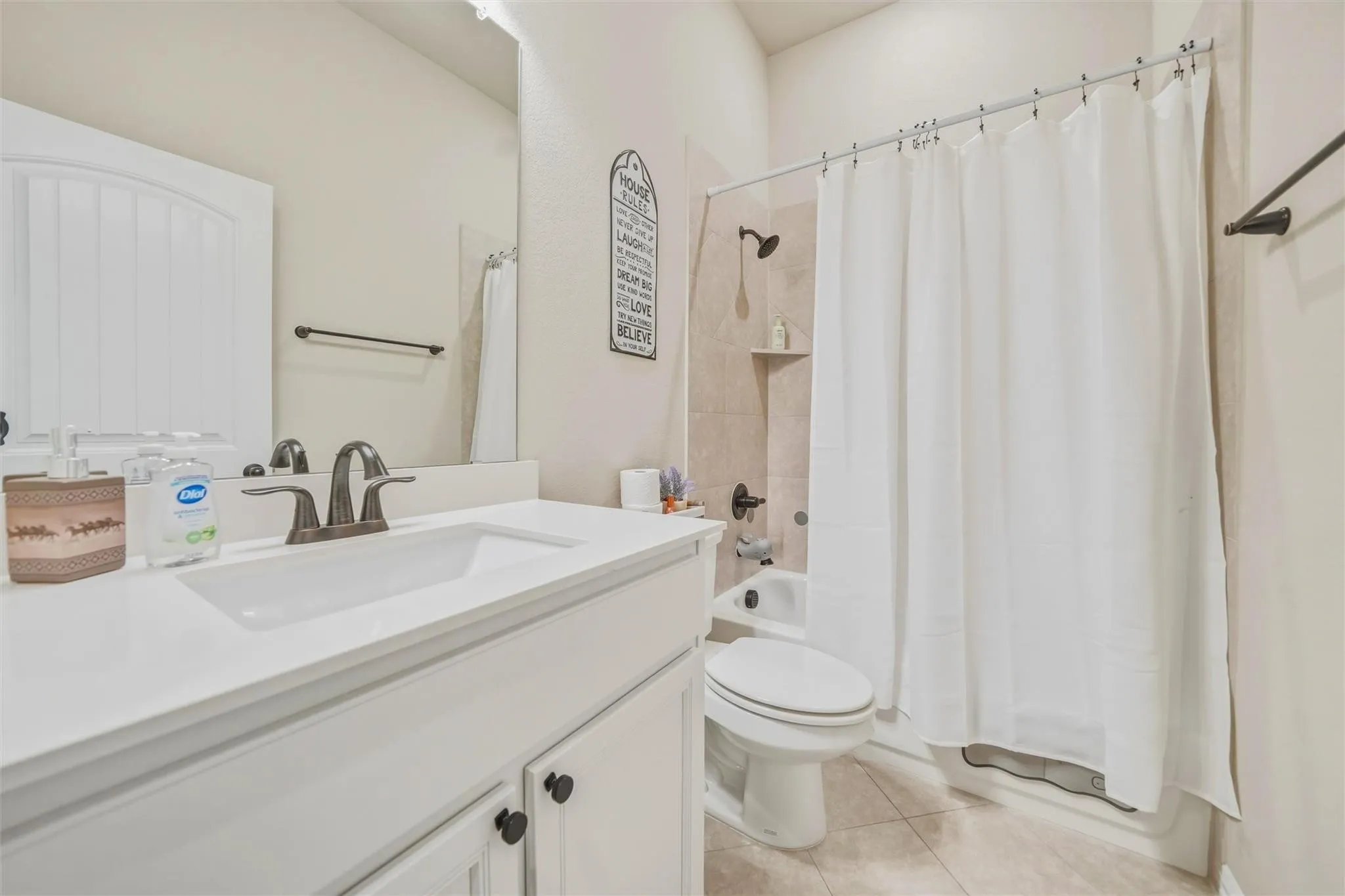 Single Family Residence For Sale in Parker County , 1516 Somerset Lane, Weatherford, Texas 76087, 5 Bedroom, 4 Bathroom, 2 Garage spaces, 3,083 Sqft, built in 2022, mls#21412320, Real Estate Agent in Weatherford, Homes For Sale in Parker county, Homes For Sale in Weatherford, Realtor in Weatherford Texas, Real Estate Brokerage Independent Realty Texas, Luminita Cordes Realtor