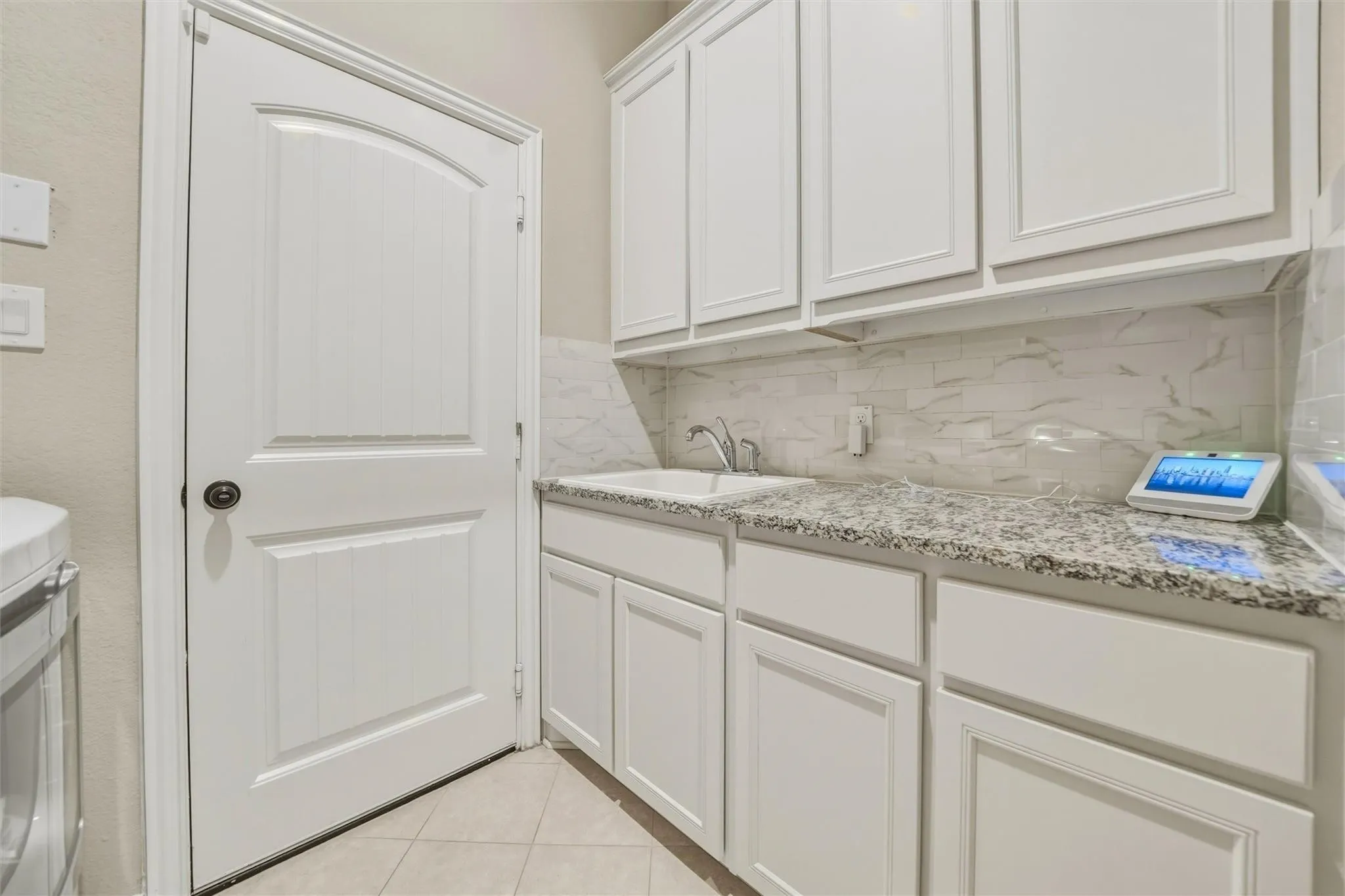 Single Family Residence For Sale in Parker County , 1516 Somerset Lane, Weatherford, Texas 76087, 5 Bedroom, 4 Bathroom, 2 Garage spaces, 3,083 Sqft, built in 2022, mls#21412320, Real Estate Agent in Weatherford, Homes For Sale in Parker county, Homes For Sale in Weatherford, Realtor in Weatherford Texas, Real Estate Brokerage Independent Realty Texas, Luminita Cordes Realtor