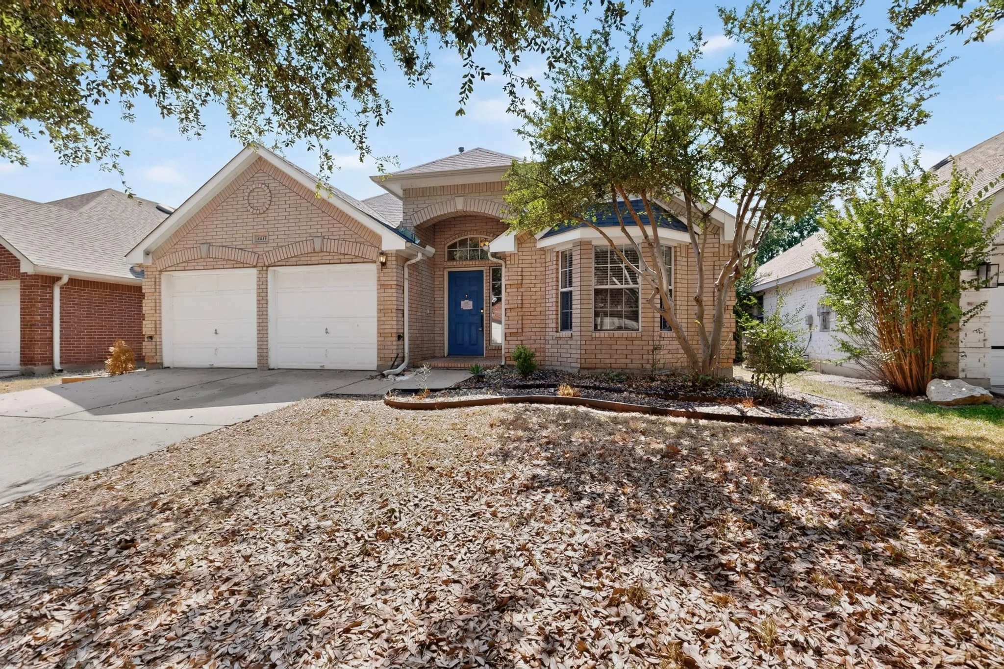 Single Family Residence For Sale in Tarrant County , 4617 Belladonna Drive, Fort Worth, Texas 76123, 3 Bedroom, 3 Bathroom, 2 Garage spaces, 2,111 Sqft, built in 1999, mls#21379655, Real Estate Agent in Fort Worth, Homes For Sale in Tarrant county, Homes For Sale in Fort Worth, Realtor in Fort Worth Texas, Real Estate Brokerage Independent Realty Texas, Luminita Cordes Realtor