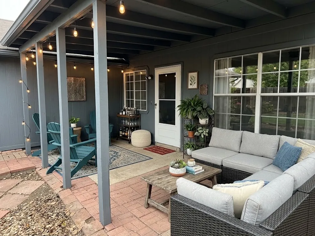 Single Family Residence For Sale in Denton County , 4125 Gardner Drive, The Colony, Texas 75056, 3 Bedroom, 2 Bathroom, 2 Garage spaces, 1,570 Sqft, built in 1987, mls#21411534, Real Estate Agent in The Colony, Homes For Sale in Denton county, Homes For Sale in The Colony, Realtor in The Colony Texas, Real Estate Brokerage Independent Realty Texas, Luminita Cordes Realtor