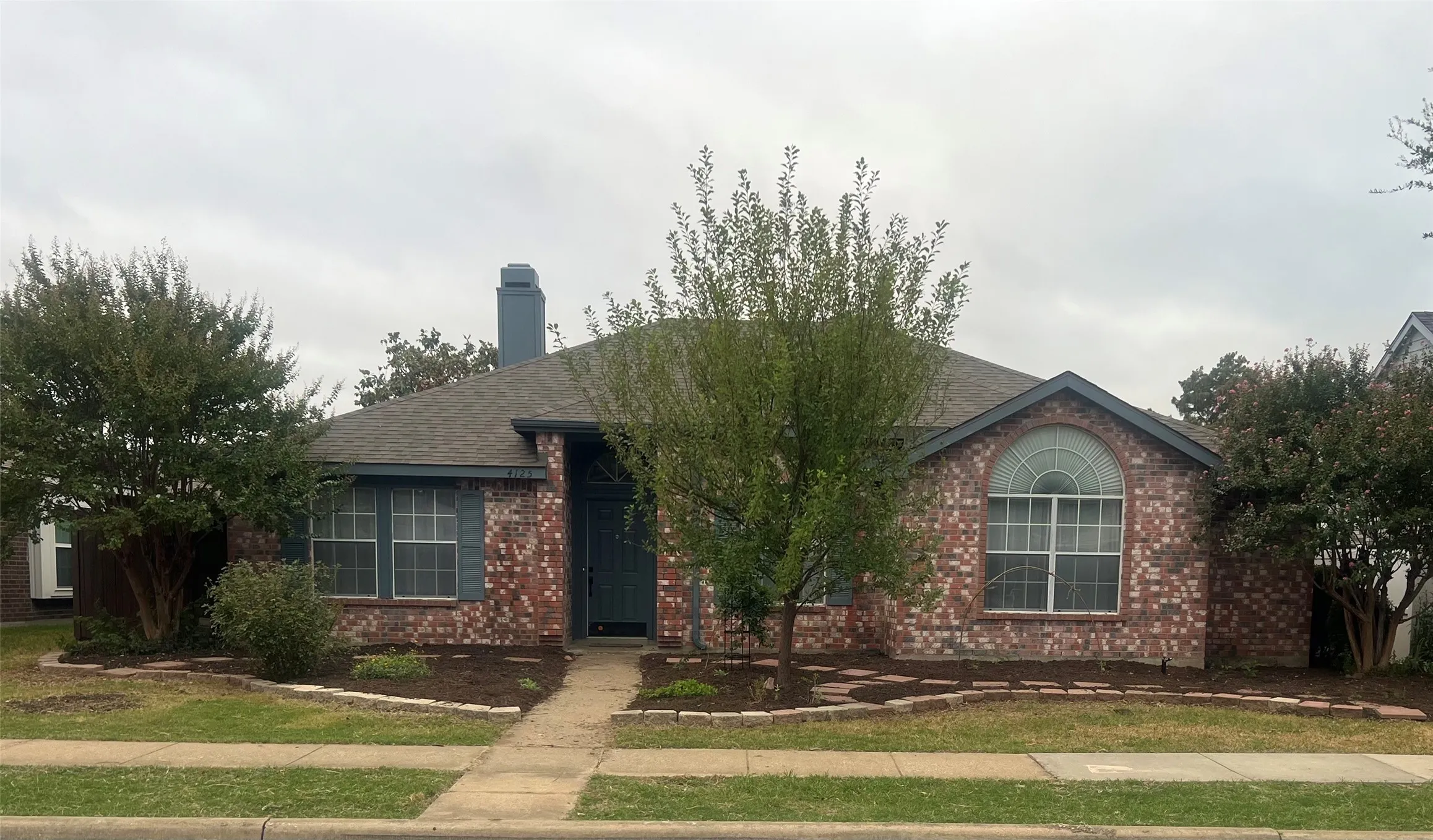 Single Family Residence For Sale