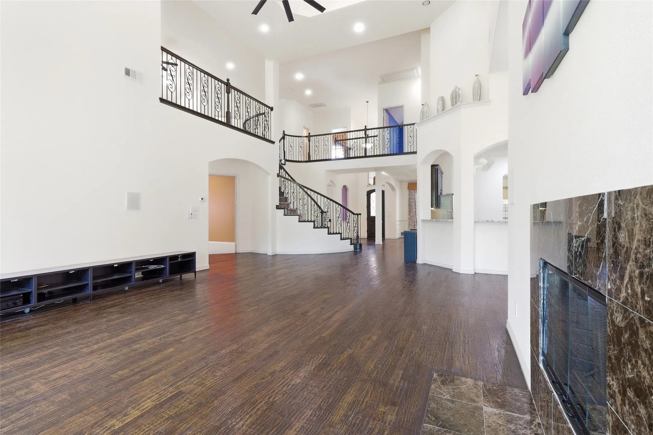 Single Family Residence For Rent in Collin County , 14785 Palm Desert Lane, Frisco, Texas 75035, 6 Bedroom, 4 Bathroom, 3 Garage spaces, 5,000 Sqft, built in 2012, mls#21412377, Real Estate Agent in Frisco, Homes For Rent in Collin county, Homes For Rent in Frisco, Realtor in Frisco Texas, Real Estate Brokerage Independent Realty Texas, Luminita Cordes Realtor