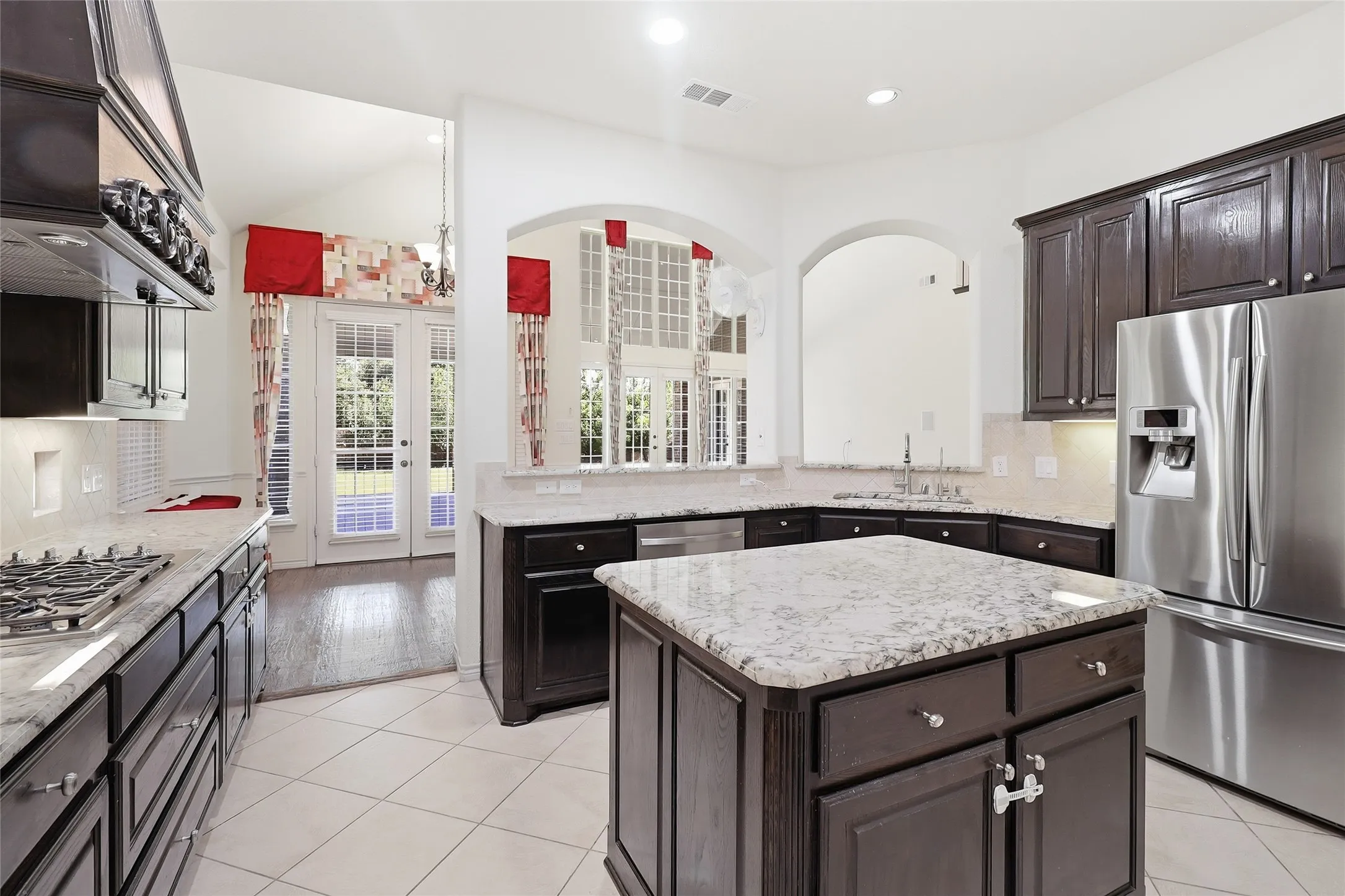 Single Family Residence For Rent in Collin County , 14785 Palm Desert Lane, Frisco, Texas 75035, 6 Bedroom, 4 Bathroom, 3 Garage spaces, 5,000 Sqft, built in 2012, mls#21412377, Real Estate Agent in Frisco, Homes For Rent in Collin county, Homes For Rent in Frisco, Realtor in Frisco Texas, Real Estate Brokerage Independent Realty Texas, Luminita Cordes Realtor