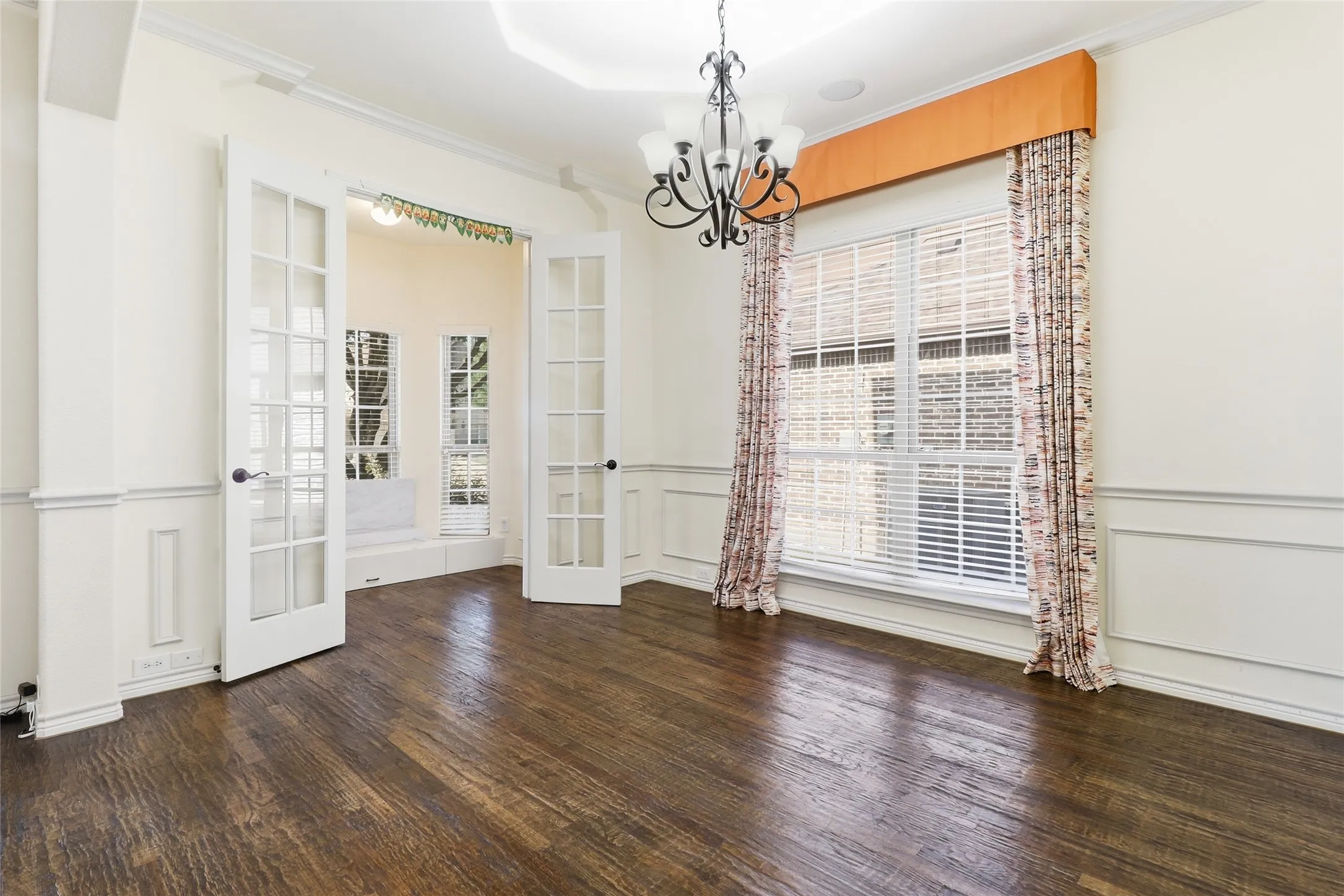 Single Family Residence For Rent in Collin County , 14785 Palm Desert Lane, Frisco, Texas 75035, 6 Bedroom, 4 Bathroom, 3 Garage spaces, 5,000 Sqft, built in 2012, mls#21412377, Real Estate Agent in Frisco, Homes For Rent in Collin county, Homes For Rent in Frisco, Realtor in Frisco Texas, Real Estate Brokerage Independent Realty Texas, Luminita Cordes Realtor