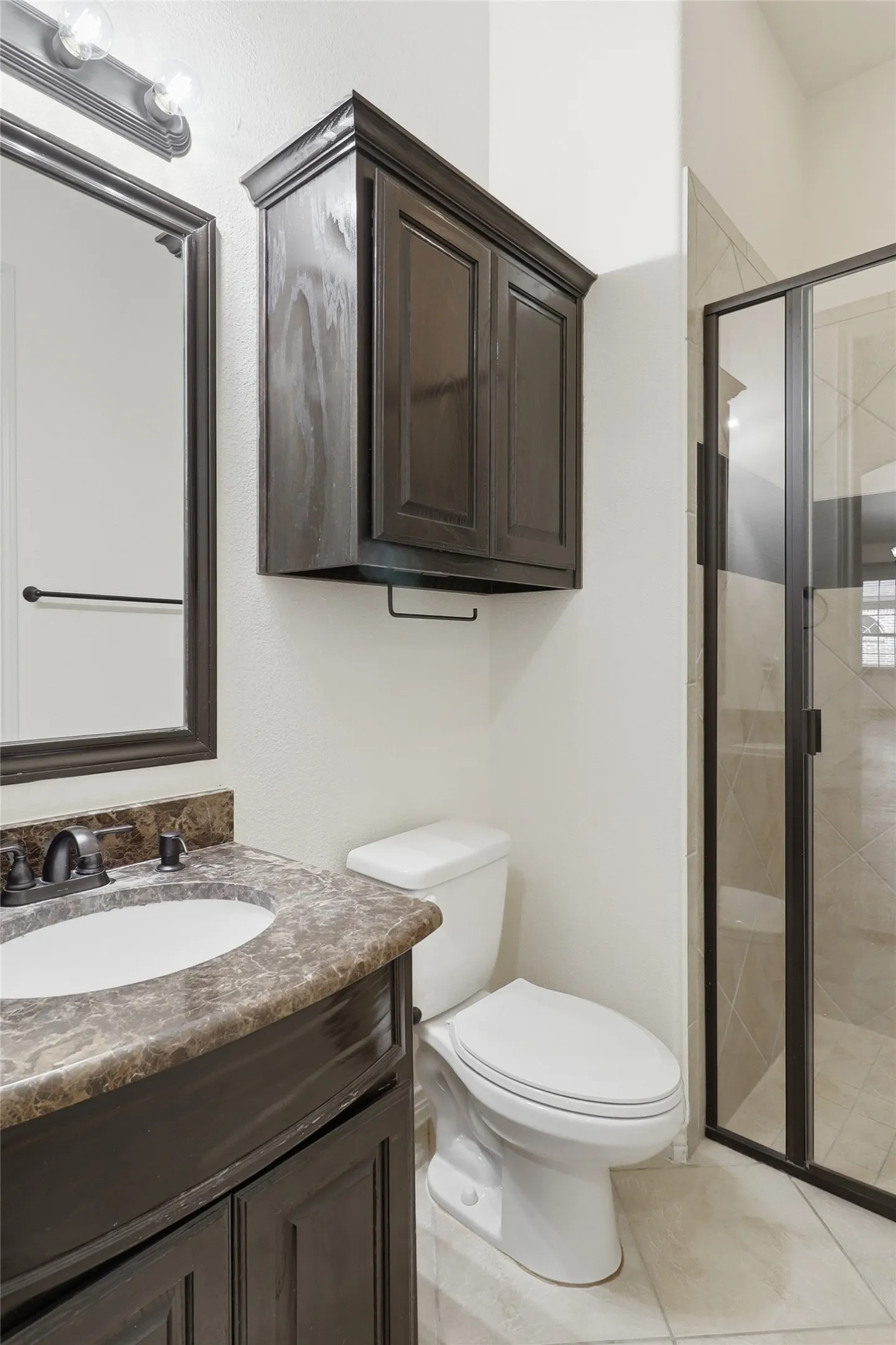 Single Family Residence For Rent in Collin County , 14785 Palm Desert Lane, Frisco, Texas 75035, 6 Bedroom, 4 Bathroom, 3 Garage spaces, 5,000 Sqft, built in 2012, mls#21412377, Real Estate Agent in Frisco, Homes For Rent in Collin county, Homes For Rent in Frisco, Realtor in Frisco Texas, Real Estate Brokerage Independent Realty Texas, Luminita Cordes Realtor