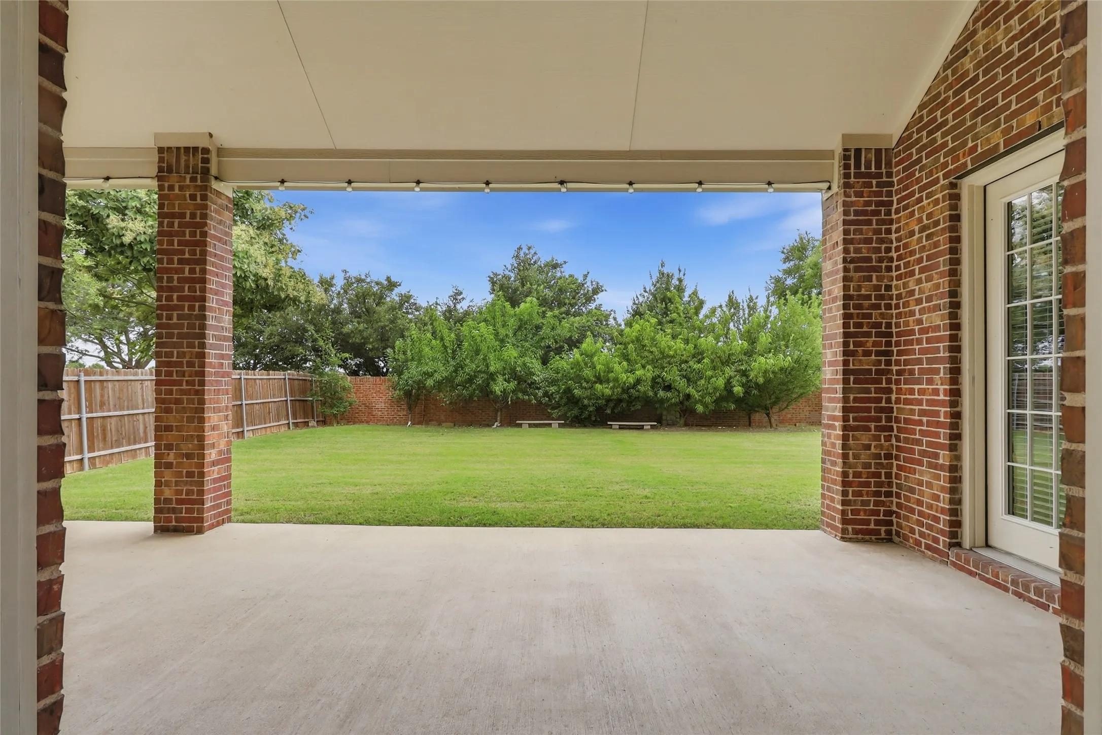Single Family Residence For Rent in Collin County , 14785 Palm Desert Lane, Frisco, Texas 75035, 6 Bedroom, 4 Bathroom, 3 Garage spaces, 5,000 Sqft, built in 2012, mls#21412377, Real Estate Agent in Frisco, Homes For Rent in Collin county, Homes For Rent in Frisco, Realtor in Frisco Texas, Real Estate Brokerage Independent Realty Texas, Luminita Cordes Realtor