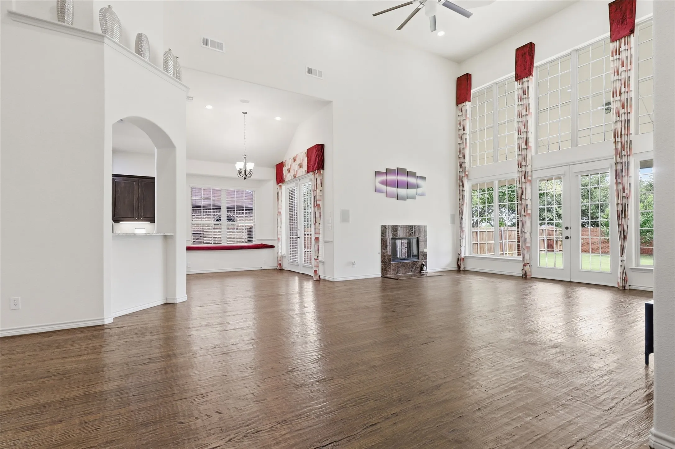 Single Family Residence For Rent in Collin County , 14785 Palm Desert Lane, Frisco, Texas 75035, 6 Bedroom, 4 Bathroom, 3 Garage spaces, 5,000 Sqft, built in 2012, mls#21412377, Real Estate Agent in Frisco, Homes For Rent in Collin county, Homes For Rent in Frisco, Realtor in Frisco Texas, Real Estate Brokerage Independent Realty Texas, Luminita Cordes Realtor