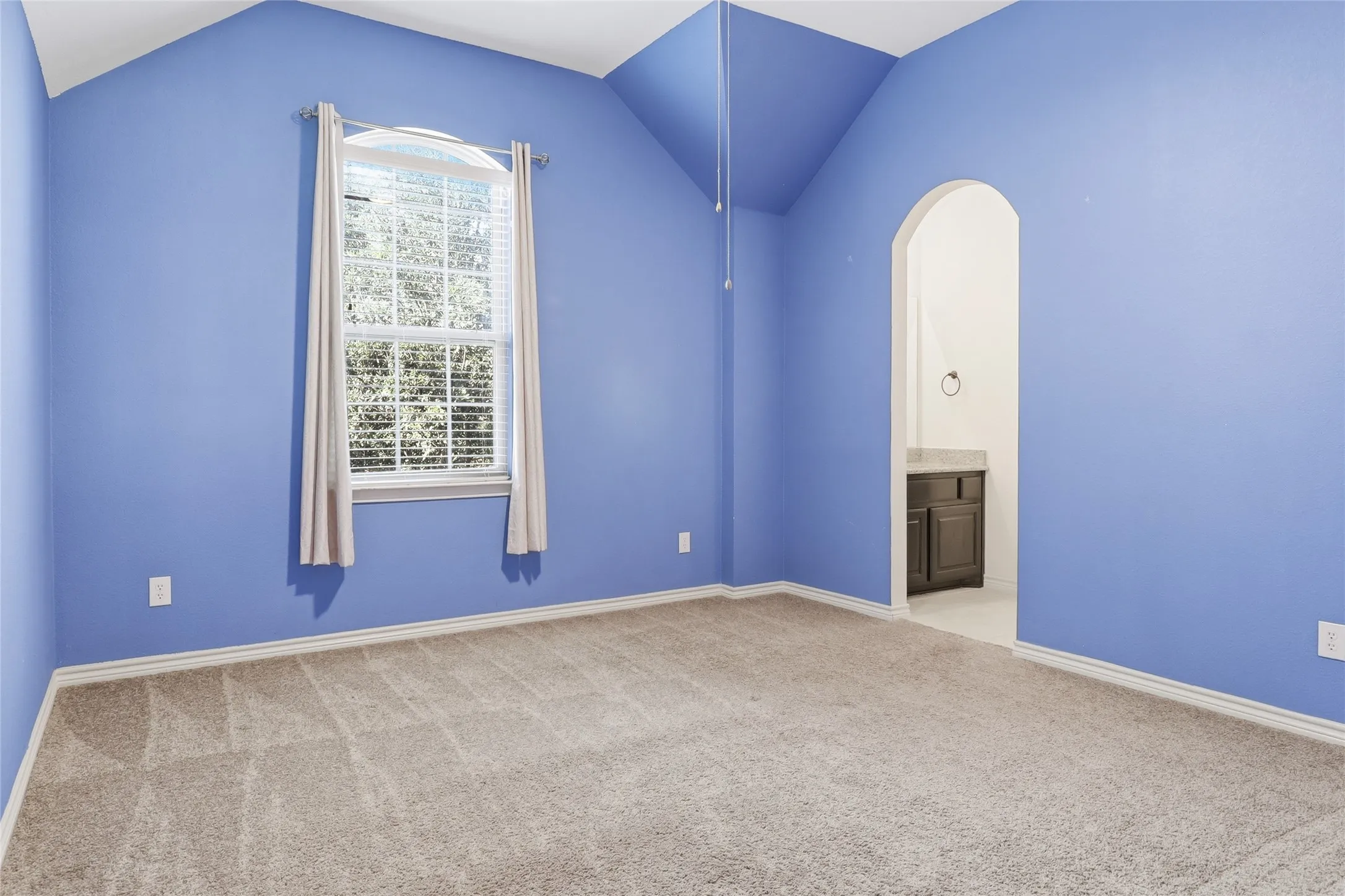 Single Family Residence For Rent in Collin County , 14785 Palm Desert Lane, Frisco, Texas 75035, 6 Bedroom, 4 Bathroom, 3 Garage spaces, 5,000 Sqft, built in 2012, mls#21412377, Real Estate Agent in Frisco, Homes For Rent in Collin county, Homes For Rent in Frisco, Realtor in Frisco Texas, Real Estate Brokerage Independent Realty Texas, Luminita Cordes Realtor