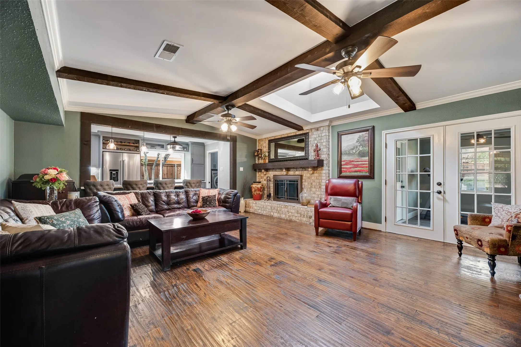 Single Family Residence For Sale in Collin County , 416 High Brook Drive, Richardson, Texas 75080, 4 Bedroom, 3 Bathroom, 2 Garage spaces, 2,334 Sqft, built in 1969, mls#21411285, Real Estate Agent in Richardson, Homes For Sale in Collin county, Homes For Sale in Richardson, Realtor in Richardson Texas, Real Estate Brokerage Independent Realty Texas, Luminita Cordes Realtor