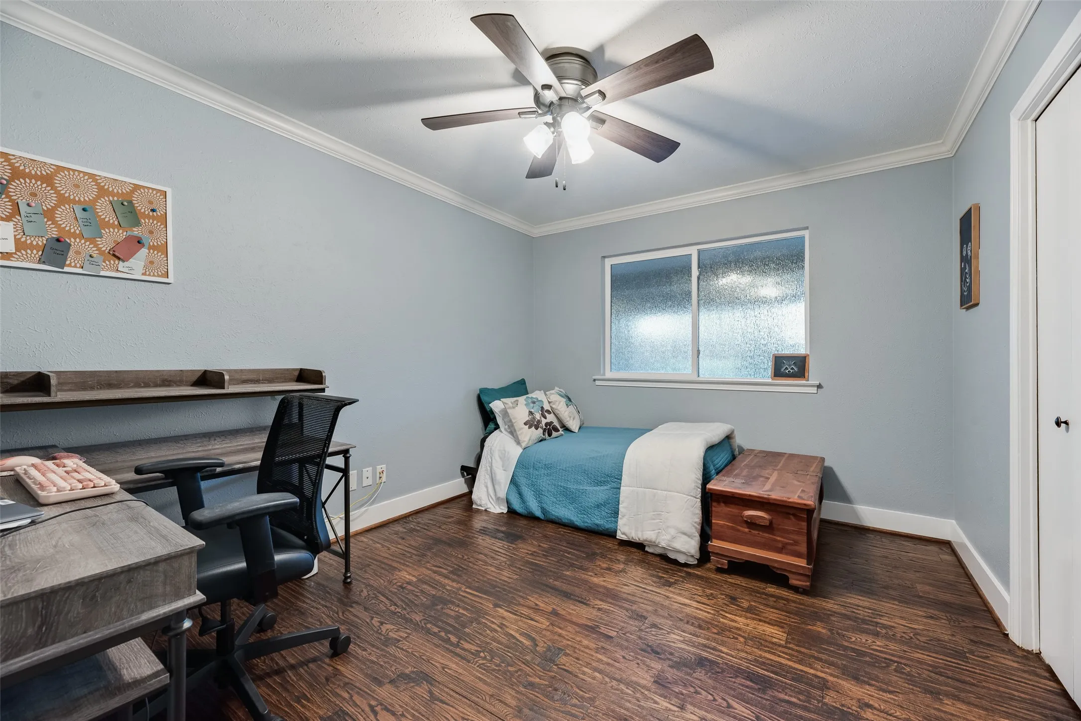 Single Family Residence For Sale in Collin County , 416 High Brook Drive, Richardson, Texas 75080, 4 Bedroom, 3 Bathroom, 2 Garage spaces, 2,334 Sqft, built in 1969, mls#21411285, Real Estate Agent in Richardson, Homes For Sale in Collin county, Homes For Sale in Richardson, Realtor in Richardson Texas, Real Estate Brokerage Independent Realty Texas, Luminita Cordes Realtor