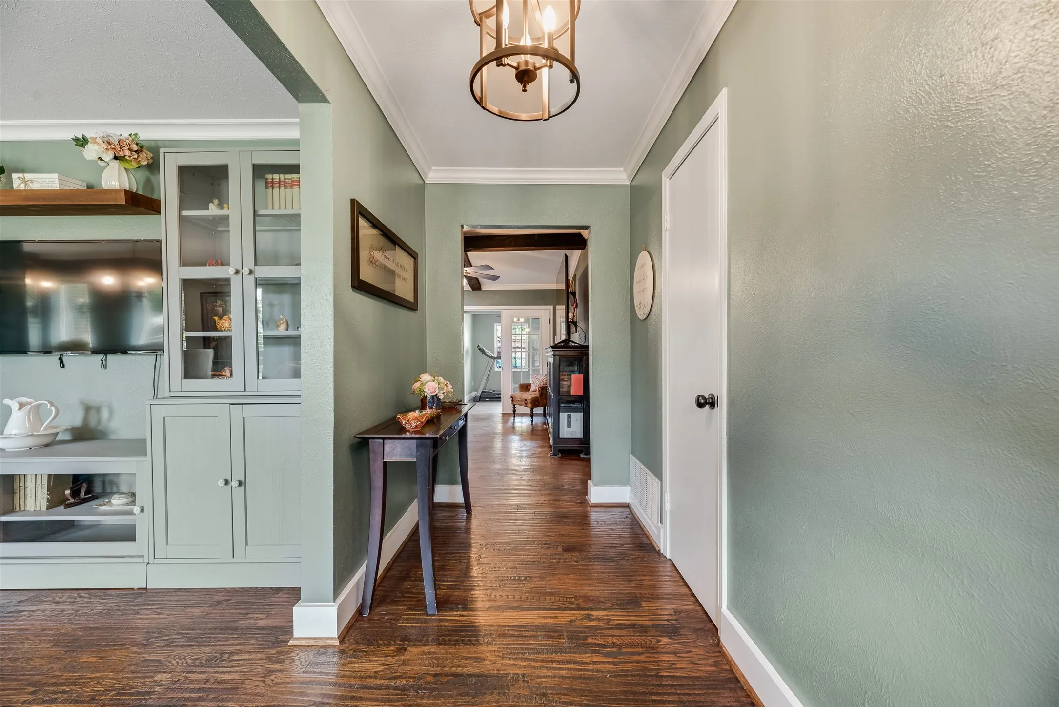 Single Family Residence For Sale in Collin County , 416 High Brook Drive, Richardson, Texas 75080, 4 Bedroom, 3 Bathroom, 2 Garage spaces, 2,334 Sqft, built in 1969, mls#21411285, Real Estate Agent in Richardson, Homes For Sale in Collin county, Homes For Sale in Richardson, Realtor in Richardson Texas, Real Estate Brokerage Independent Realty Texas, Luminita Cordes Realtor