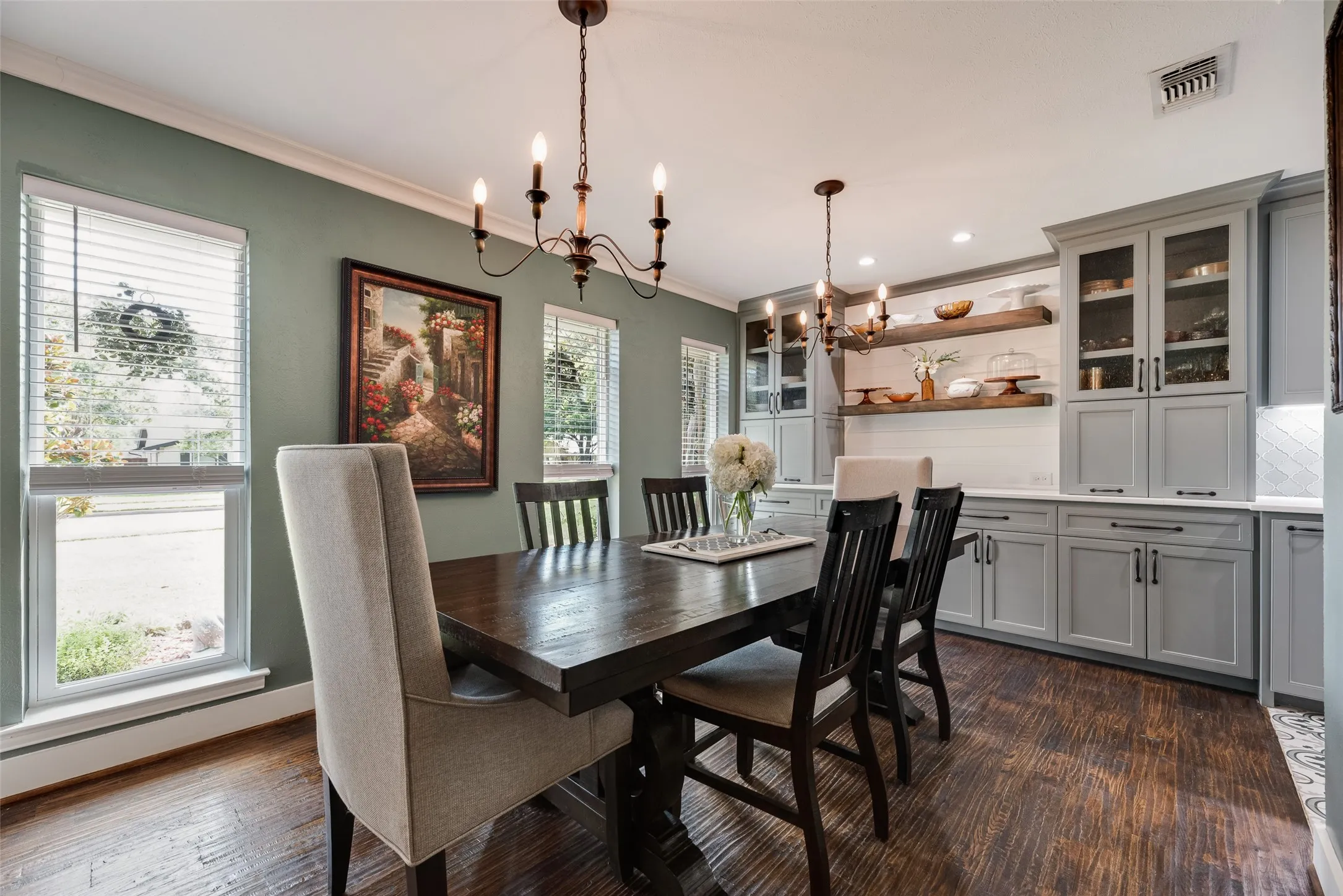 Single Family Residence For Sale in Collin County , 416 High Brook Drive, Richardson, Texas 75080, 4 Bedroom, 3 Bathroom, 2 Garage spaces, 2,334 Sqft, built in 1969, mls#21411285, Real Estate Agent in Richardson, Homes For Sale in Collin county, Homes For Sale in Richardson, Realtor in Richardson Texas, Real Estate Brokerage Independent Realty Texas, Luminita Cordes Realtor