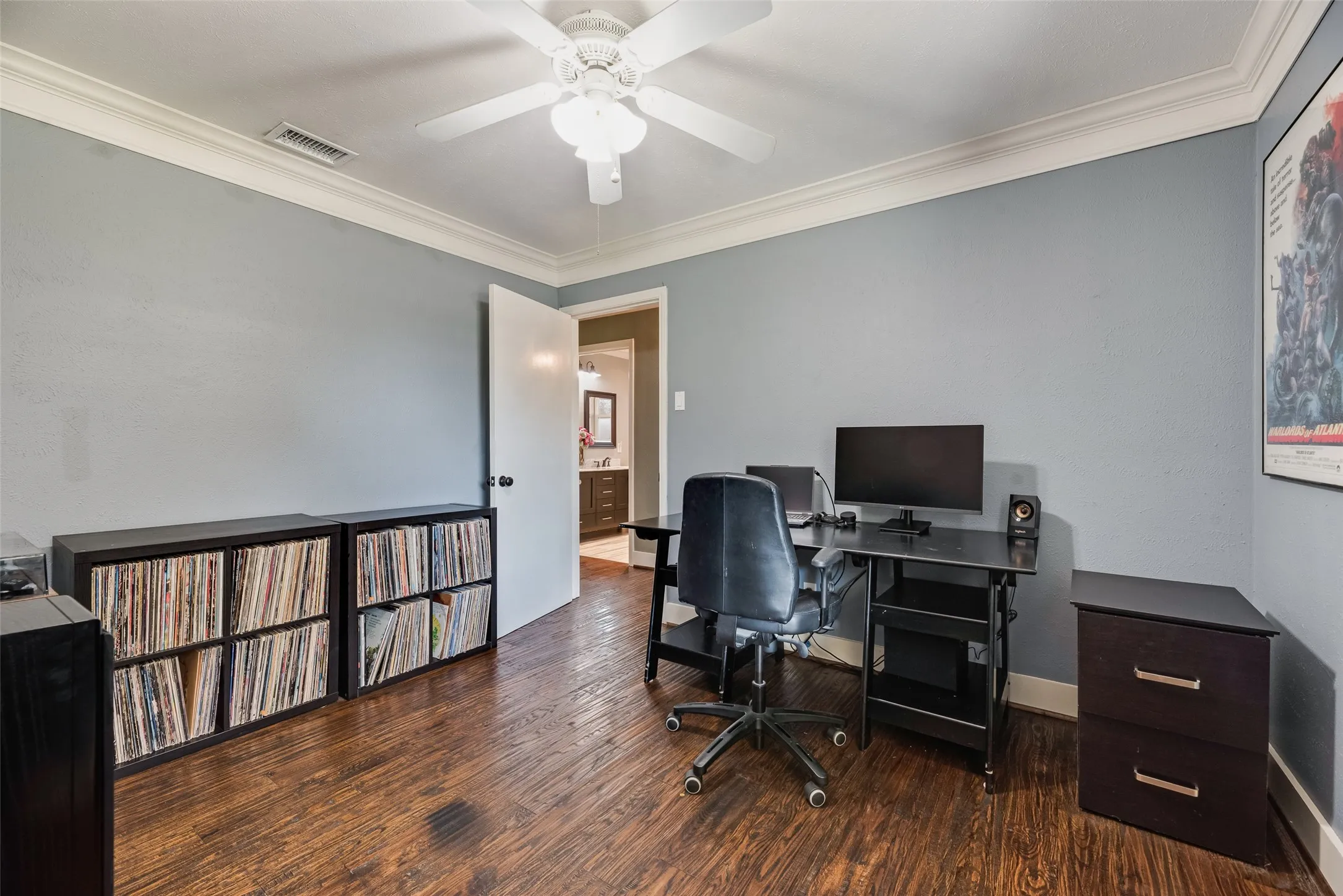 Single Family Residence For Sale in Collin County , 416 High Brook Drive, Richardson, Texas 75080, 4 Bedroom, 3 Bathroom, 2 Garage spaces, 2,334 Sqft, built in 1969, mls#21411285, Real Estate Agent in Richardson, Homes For Sale in Collin county, Homes For Sale in Richardson, Realtor in Richardson Texas, Real Estate Brokerage Independent Realty Texas, Luminita Cordes Realtor