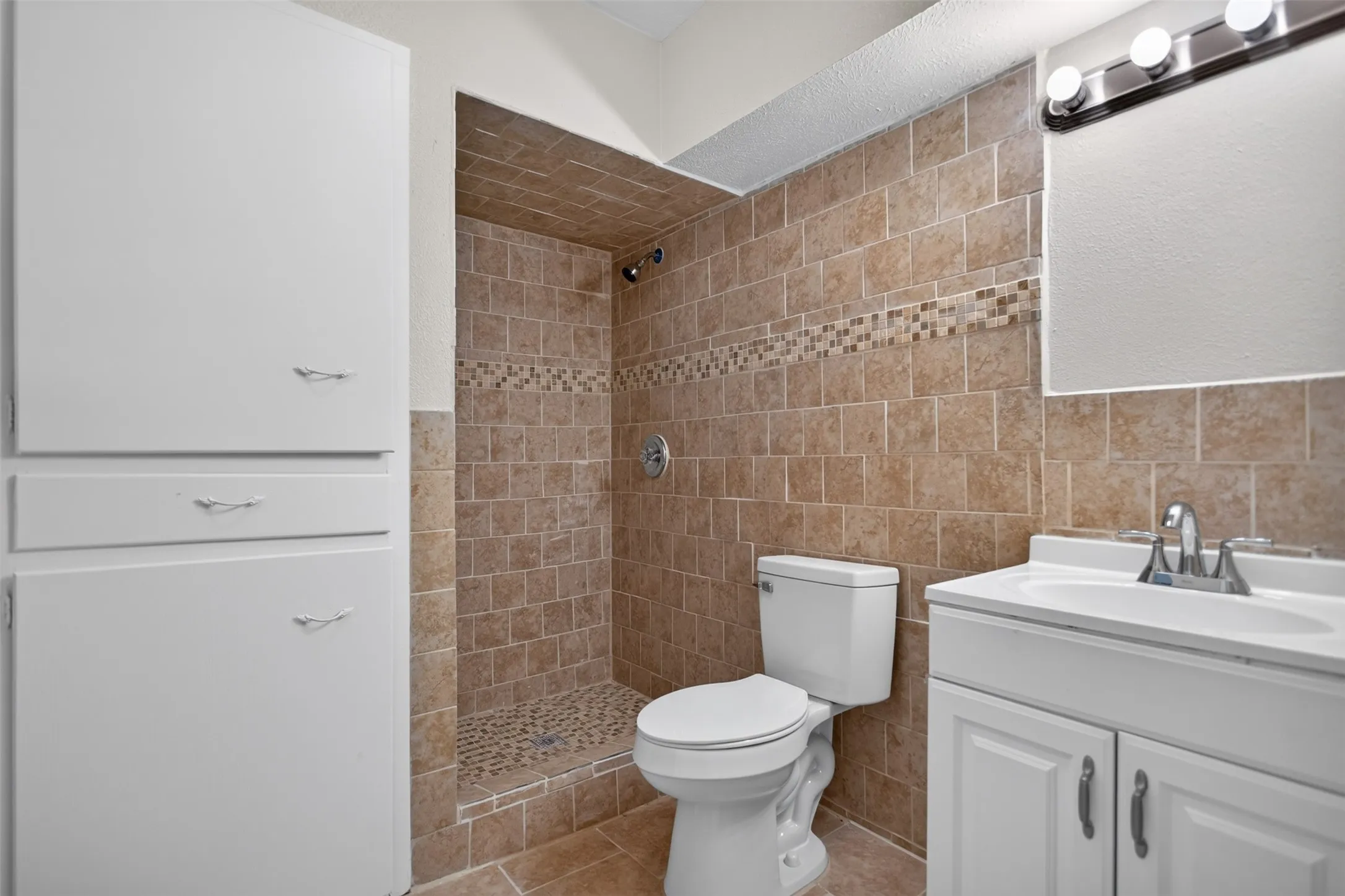 Primary Bedroom Bath