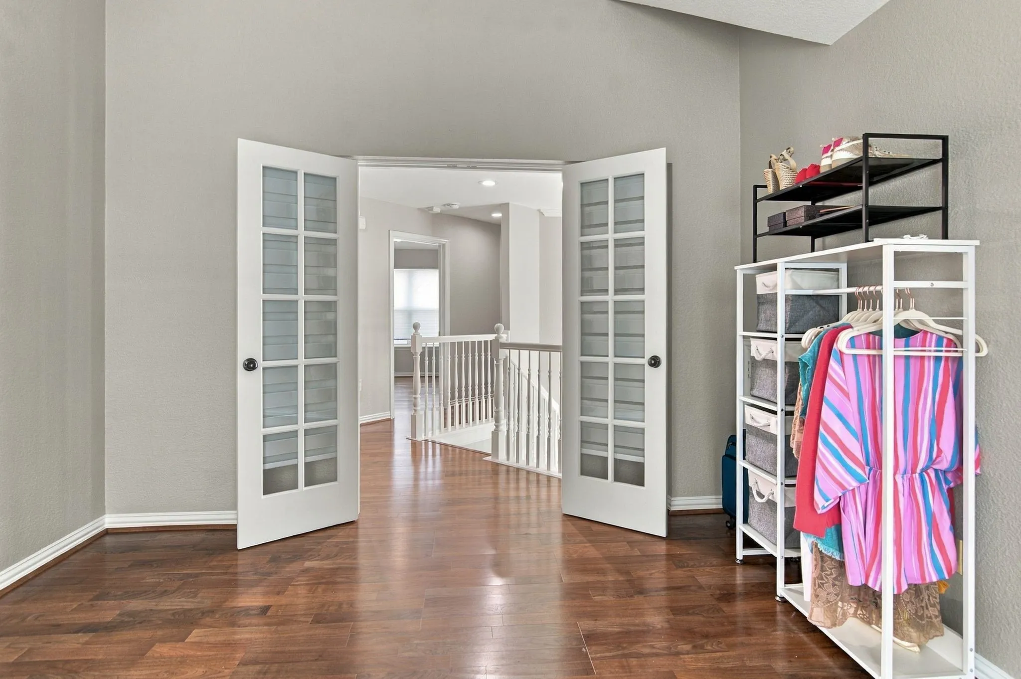 Single Family Residence For Sale in Denton County , 3101 Sheryl Drive, Flower Mound, Texas 75022, 4 Bedroom, 3 Bathroom, 2 Garage spaces, 2,856 Sqft, built in 2000, mls#21412336, Real Estate Agent in Flower Mound, Homes For Sale in Denton county, Homes For Sale in Flower Mound, Realtor in Flower Mound Texas, Real Estate Brokerage Independent Realty Texas, Luminita Cordes Realtor