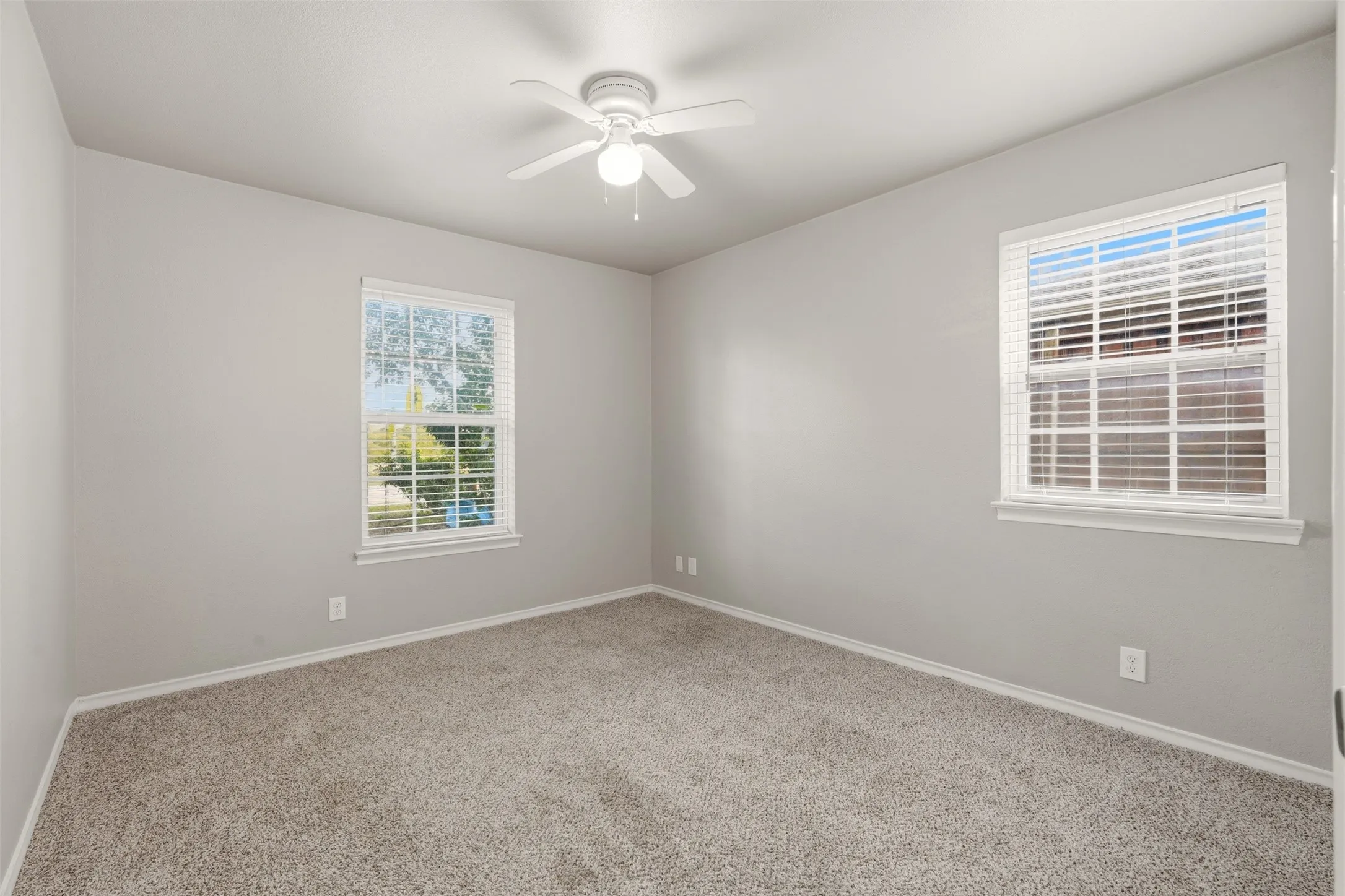 Single Family Residence For Rent in Dallas County , 9221 Plano Road, Dallas, Texas 75238, 4 Bedroom, 3 Bathroom, 2 Garage spaces, 2,369 Sqft, built in 1959, mls#21412086, Real Estate Agent in Dallas, Homes For Rent in Dallas county, Homes For Rent in Dallas, Realtor in Dallas Texas, Real Estate Brokerage Independent Realty Texas, Luminita Cordes Realtor