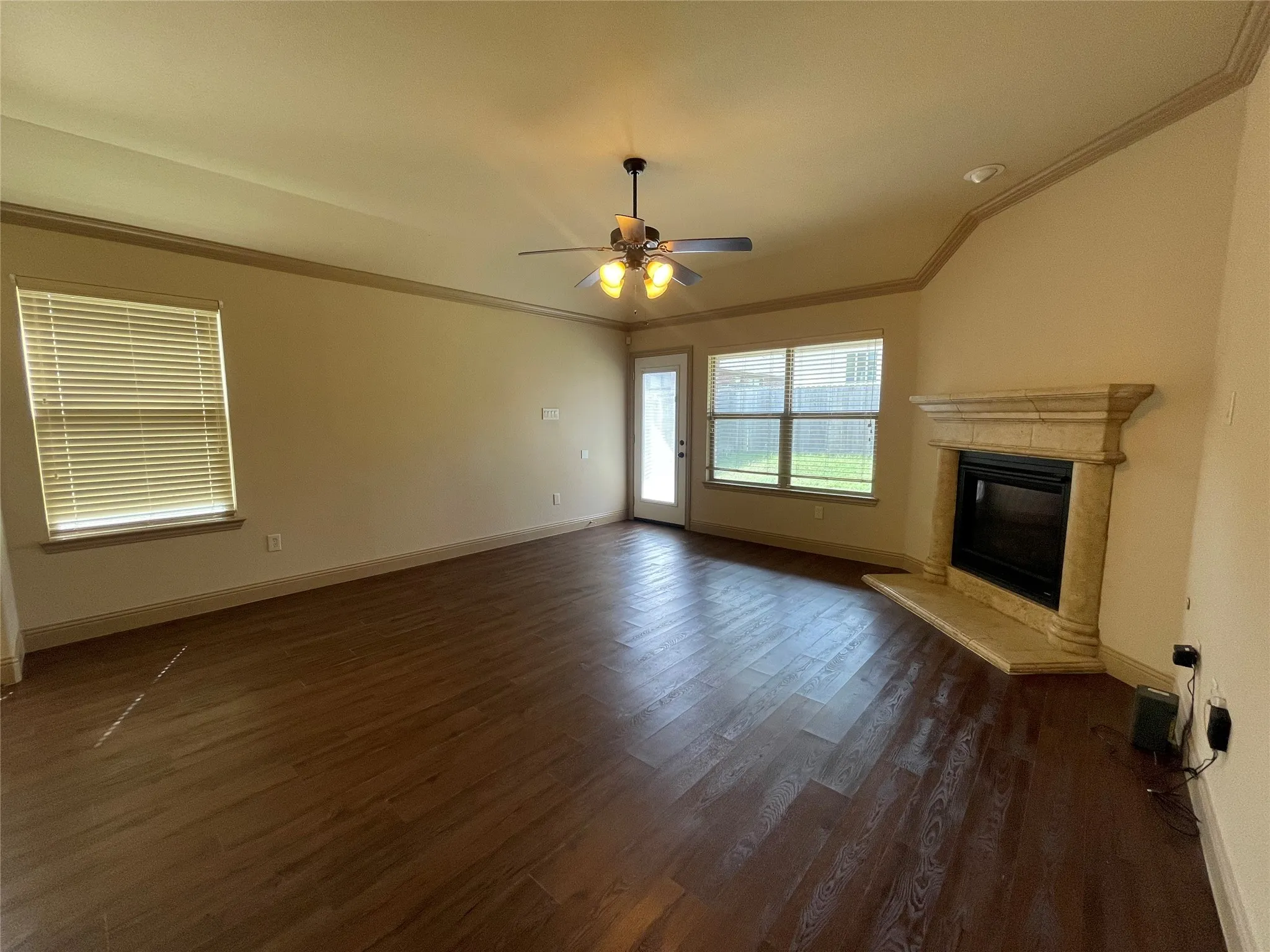 Single Family Residence For Rent in Kaufman County , 3125 Granite Rock Trail, Forney, Texas 75126, 4 Bedroom, 2 Bathroom, 2 Garage spaces, 2,090 Sqft, built in 2015, mls#21412411, Real Estate Agent in Forney, Homes For Rent in Kaufman county, Homes For Rent in Forney, Realtor in Forney Texas, Real Estate Brokerage Independent Realty Texas, Luminita Cordes Realtor