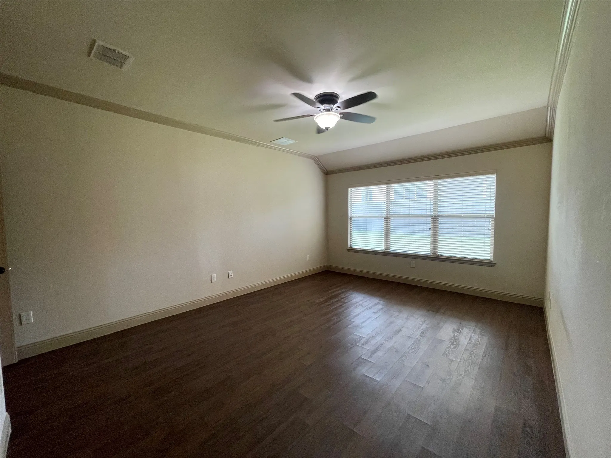 Single Family Residence For Rent in Kaufman County , 3125 Granite Rock Trail, Forney, Texas 75126, 4 Bedroom, 2 Bathroom, 2 Garage spaces, 2,090 Sqft, built in 2015, mls#21412411, Real Estate Agent in Forney, Homes For Rent in Kaufman county, Homes For Rent in Forney, Realtor in Forney Texas, Real Estate Brokerage Independent Realty Texas, Luminita Cordes Realtor