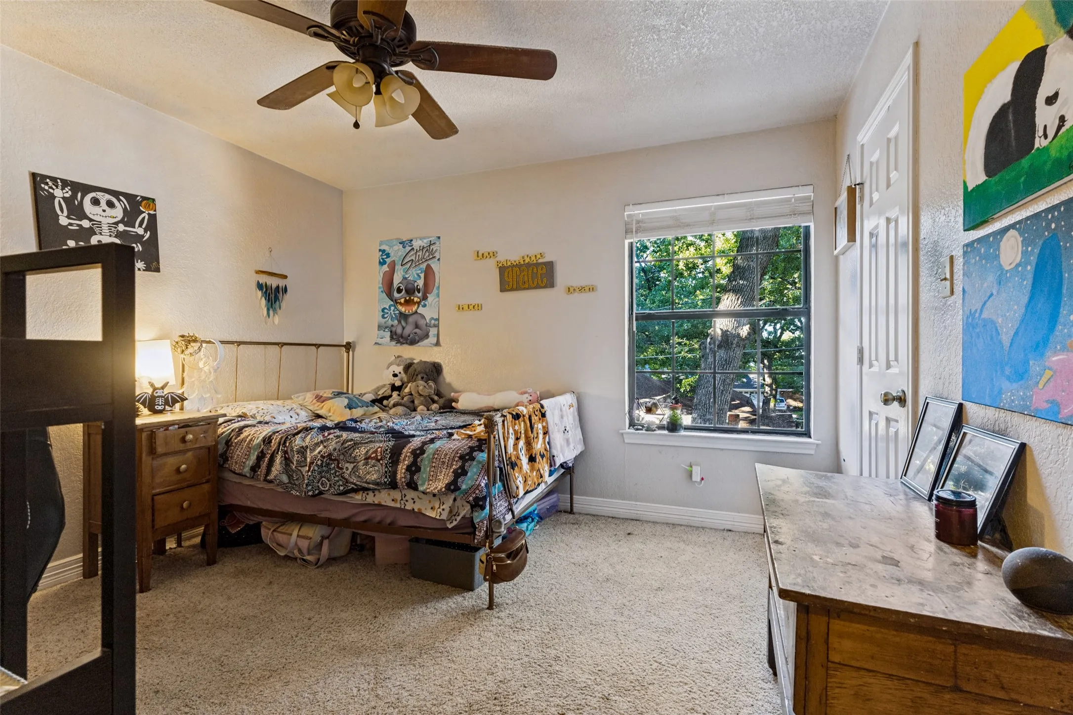 Single Family Residence For Sale in Tarrant County , 3403 Mckamy Oaks Trail, Arlington, Texas 76017, 4 Bedroom, 3 Bathroom, 2 Garage spaces, 2,661 Sqft, built in 1984, mls#21412406, Real Estate Agent in Arlington, Homes For Sale in Tarrant county, Homes For Sale in Arlington, Realtor in Arlington Texas, Real Estate Brokerage Independent Realty Texas, Luminita Cordes Realtor