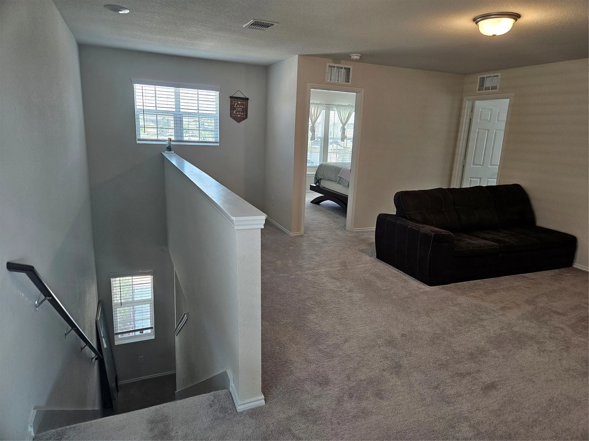 Single Family Residence For Rent in Kaufman County , 1860 Ballinger Drive, Forney, Texas 75126, 4 Bedroom, 3 Bathroom, 2 Garage spaces, 2,036 Sqft, built in 2022, mls#21412397, Real Estate Agent in Forney, Homes For Rent in Kaufman county, Homes For Rent in Forney, Realtor in Forney Texas, Real Estate Brokerage Independent Realty Texas, Luminita Cordes Realtor