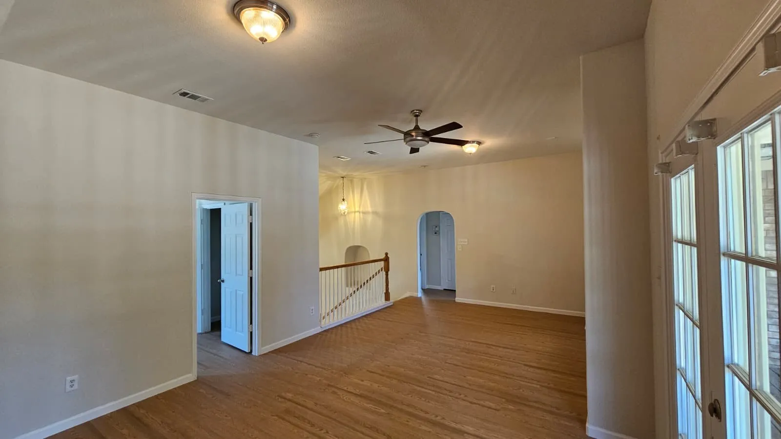 Single Family Residence For Rent in Tarrant County , 5236 Hilcroft Road, Fort Worth, Texas 76244, 4 Bedroom, 3 Bathroom, 2 Garage spaces, 2,846 Sqft, built in 2006, mls#21412463, Real Estate Agent in Fort Worth, Homes For Rent in Tarrant county, Homes For Rent in Fort Worth, Realtor in Fort Worth Texas, Real Estate Brokerage Independent Realty Texas, Luminita Cordes Realtor