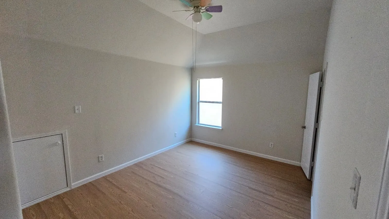 Single Family Residence For Rent in Tarrant County , 5236 Hilcroft Road, Fort Worth, Texas 76244, 4 Bedroom, 3 Bathroom, 2 Garage spaces, 2,846 Sqft, built in 2006, mls#21412463, Real Estate Agent in Fort Worth, Homes For Rent in Tarrant county, Homes For Rent in Fort Worth, Realtor in Fort Worth Texas, Real Estate Brokerage Independent Realty Texas, Luminita Cordes Realtor