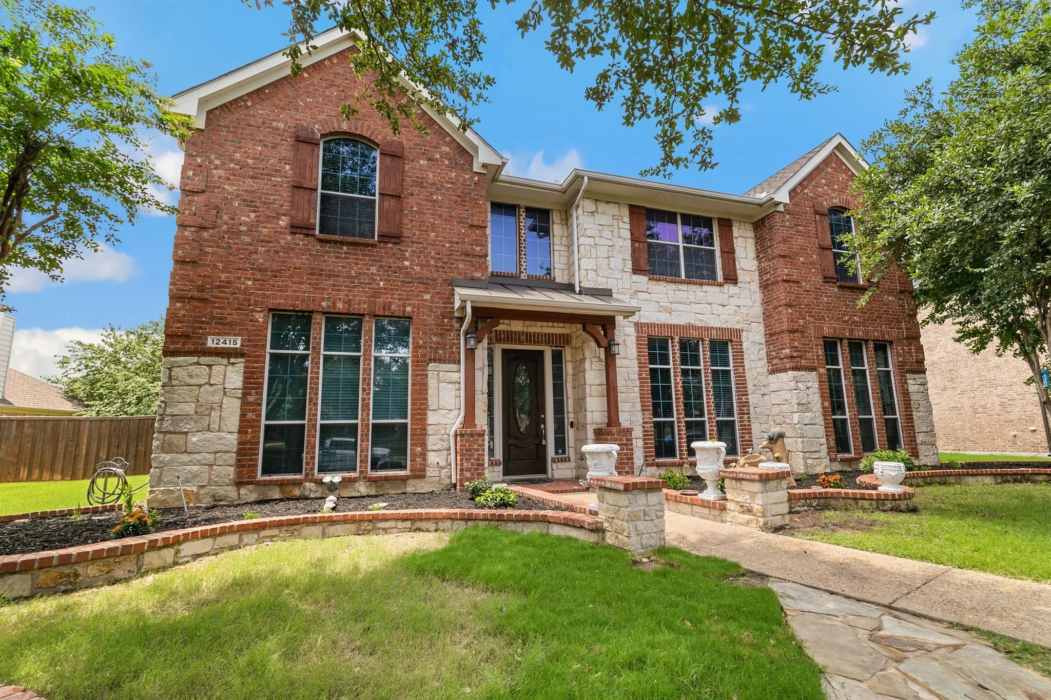Single Family Residence For Rent in Denton County , 12415 Grayhawk Boulevard, Frisco, Texas 75033, 4 Bedroom, 4 Bathroom, 3 Garage spaces, 4,349 Sqft, built in 2006, mls#21394550, Real Estate Agent in Frisco, Homes For Rent in Denton county, Homes For Rent in Frisco, Realtor in Frisco Texas, Real Estate Brokerage Independent Realty Texas, Luminita Cordes Realtor