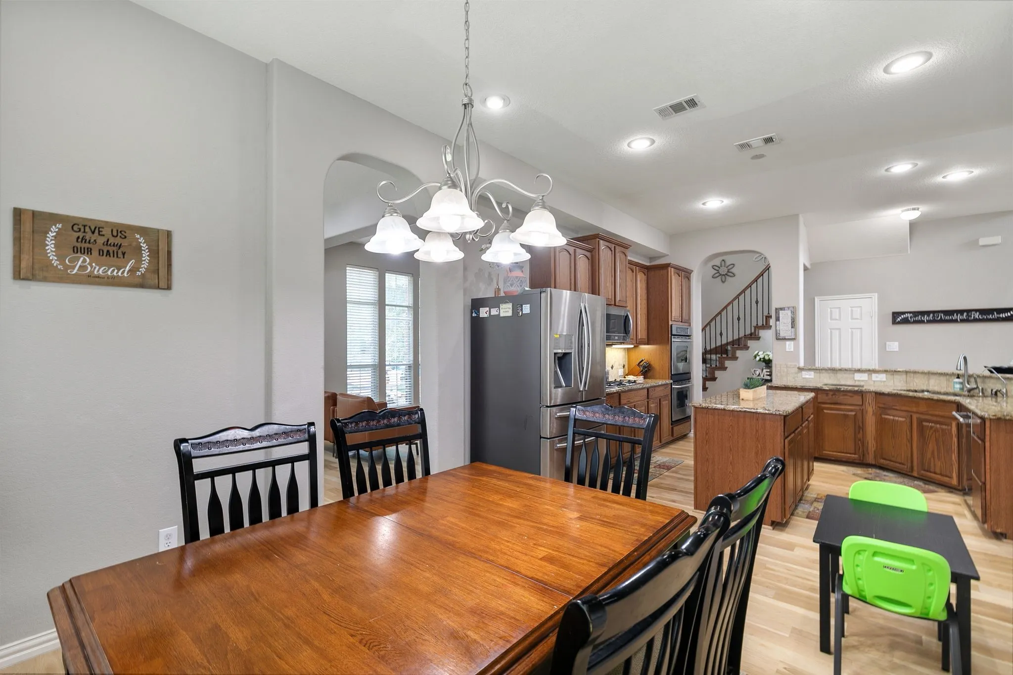 Single Family Residence For Rent in Denton County , 12415 Grayhawk Boulevard, Frisco, Texas 75033, 4 Bedroom, 4 Bathroom, 3 Garage spaces, 4,349 Sqft, built in 2006, mls#21394550, Real Estate Agent in Frisco, Homes For Rent in Denton county, Homes For Rent in Frisco, Realtor in Frisco Texas, Real Estate Brokerage Independent Realty Texas, Luminita Cordes Realtor