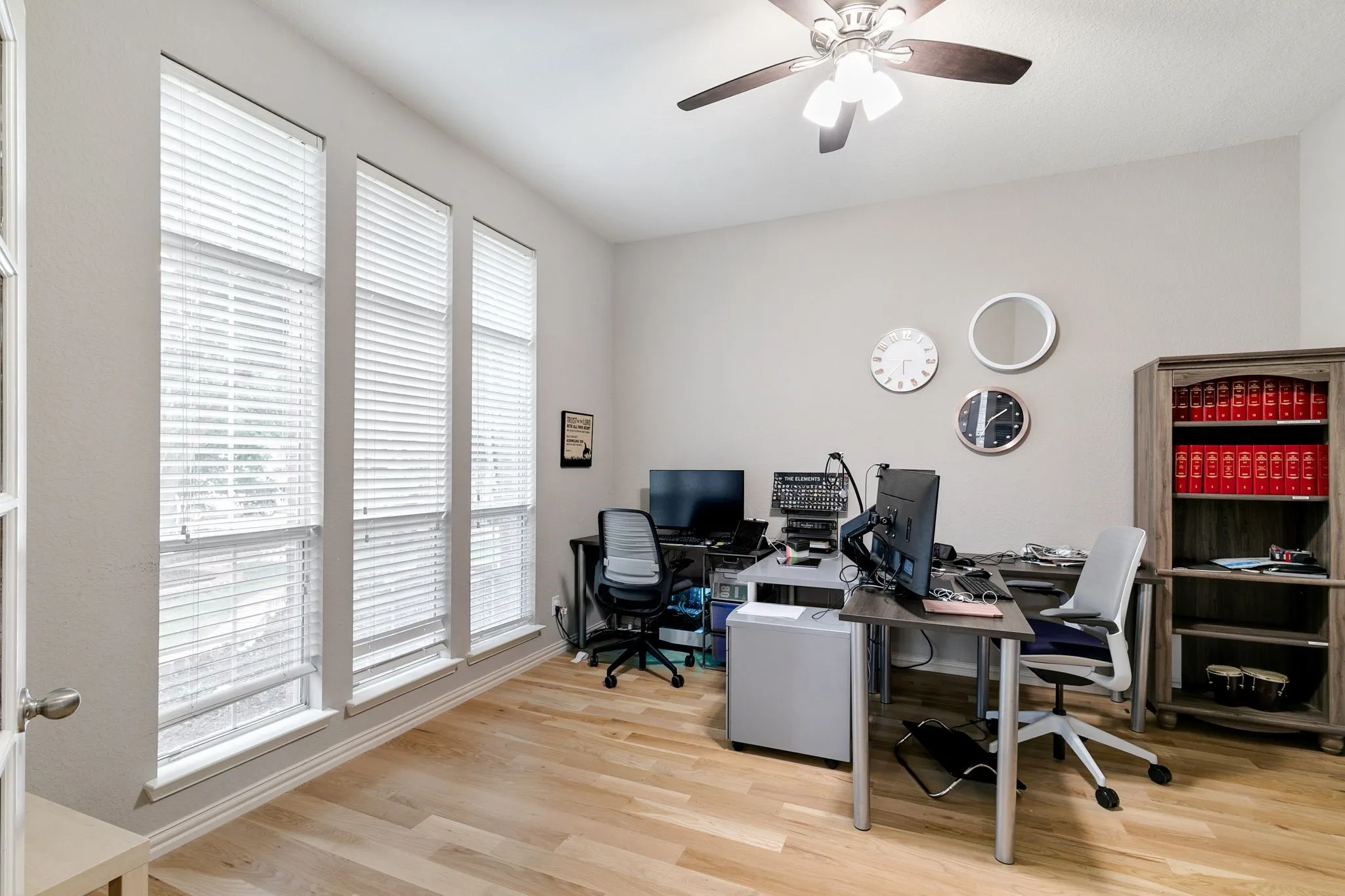 Single Family Residence For Rent in Denton County , 12415 Grayhawk Boulevard, Frisco, Texas 75033, 4 Bedroom, 4 Bathroom, 3 Garage spaces, 4,349 Sqft, built in 2006, mls#21394550, Real Estate Agent in Frisco, Homes For Rent in Denton county, Homes For Rent in Frisco, Realtor in Frisco Texas, Real Estate Brokerage Independent Realty Texas, Luminita Cordes Realtor