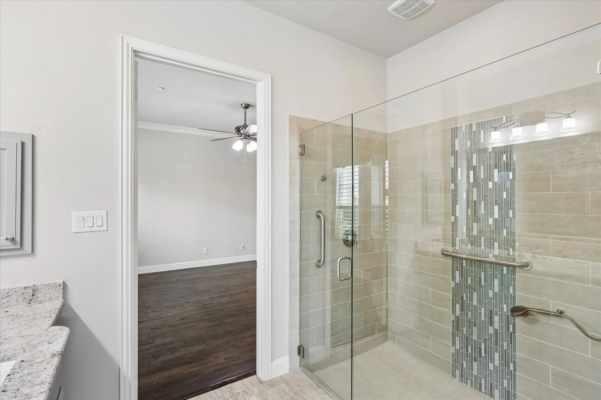 Single Family Residence For Sale in Tarrant County , 2845 Torino Trail, Keller, Texas 76248, 3 Bedroom, 3 Bathroom, 2 Garage spaces, 2,505 Sqft, built in 2015, mls#21411543, Real Estate Agent in Keller, Homes For Sale in Tarrant county, Homes For Sale in Keller, Realtor in Keller Texas, Real Estate Brokerage Independent Realty Texas, Luminita Cordes Realtor