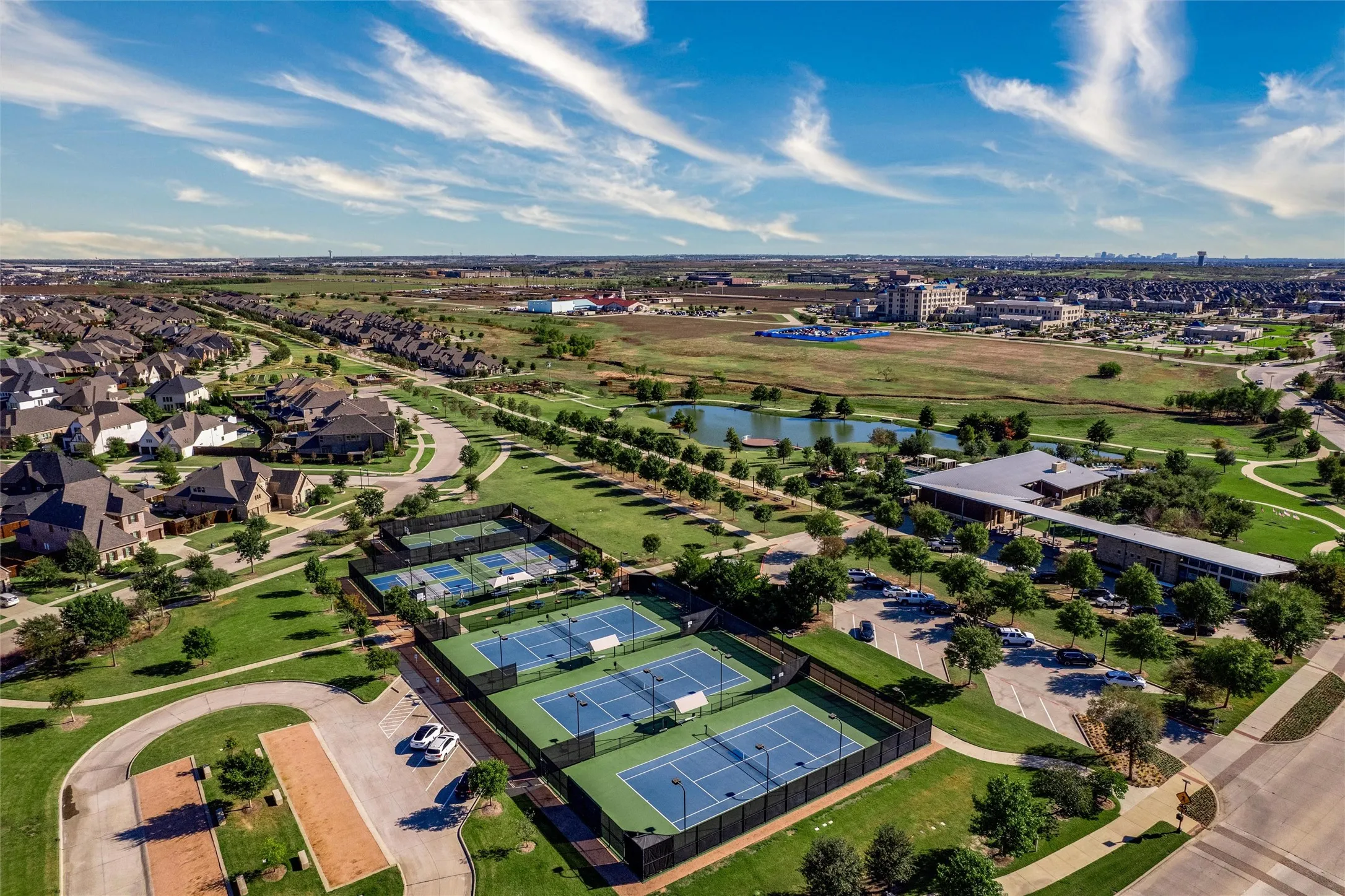 Single Family Residence For Sale in Denton County , 4031 Blue Sage Drive, Prosper, Texas 75078, 4 Bedroom, 4 Bathroom, 2 Garage spaces, 2,842 Sqft, built in 2017, mls#21412471, Real Estate Agent in Prosper, Homes For Sale in Denton county, Homes For Sale in Prosper, Realtor in Prosper Texas, Real Estate Brokerage Independent Realty Texas, Luminita Cordes Realtor