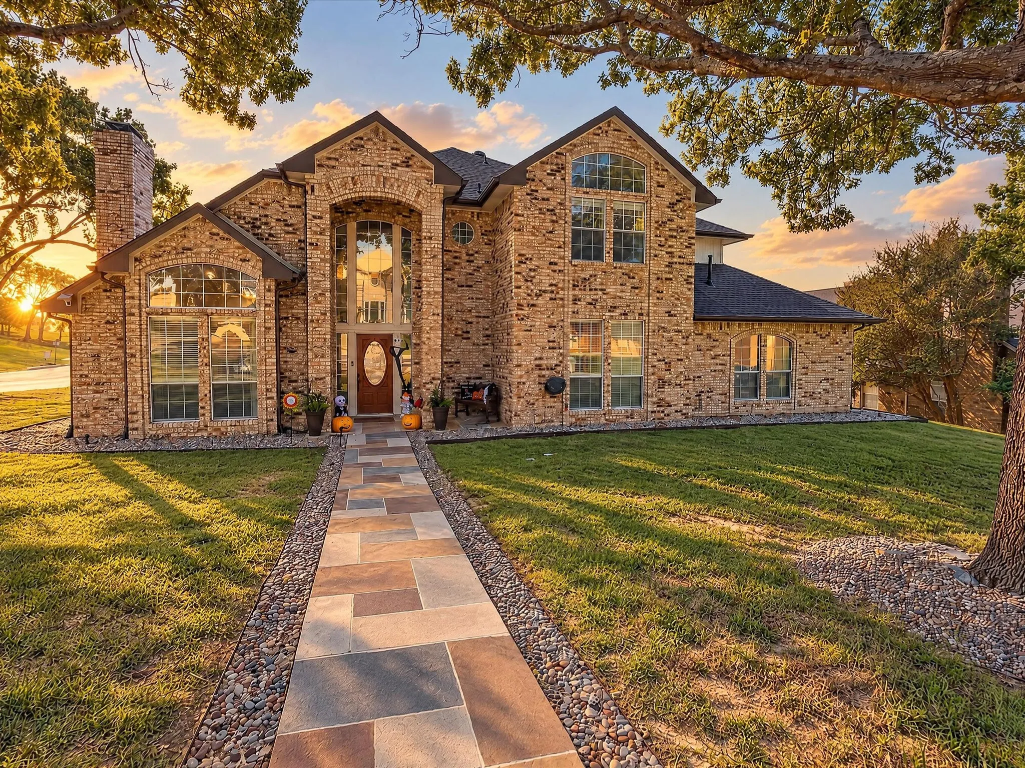 Single Family Residence For Sale