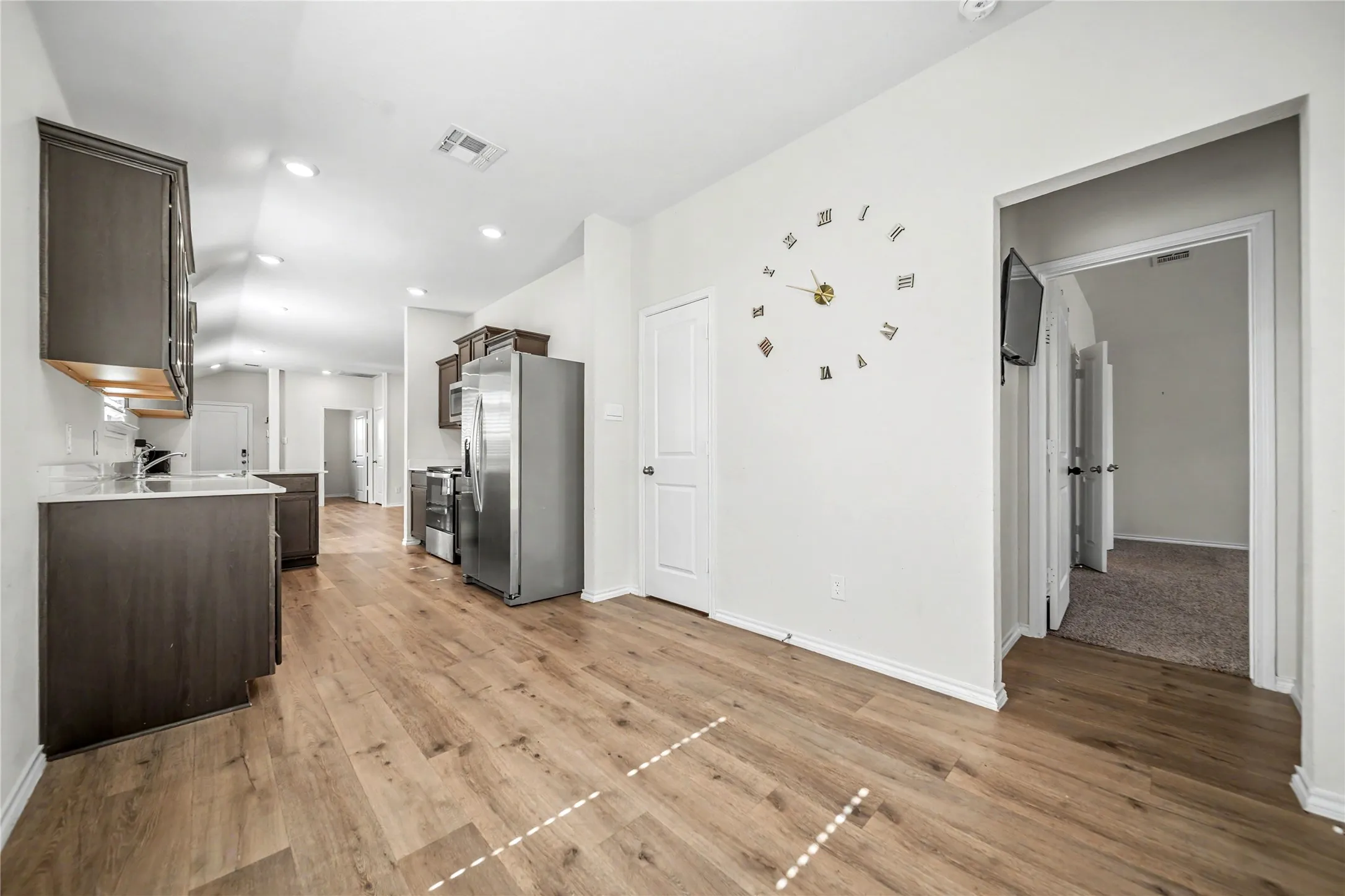 Single Family Residence For Sale in Kaufman County , 1526 Dilley Lane, Forney, Texas 75126, 3 Bedroom, 2 Bathroom, 2 Garage spaces, 1,488 Sqft, built in 2023, mls#21411107, Real Estate Agent in Forney, Homes For Sale in Kaufman county, Homes For Sale in Forney, Realtor in Forney Texas, Real Estate Brokerage Independent Realty Texas, Luminita Cordes Realtor