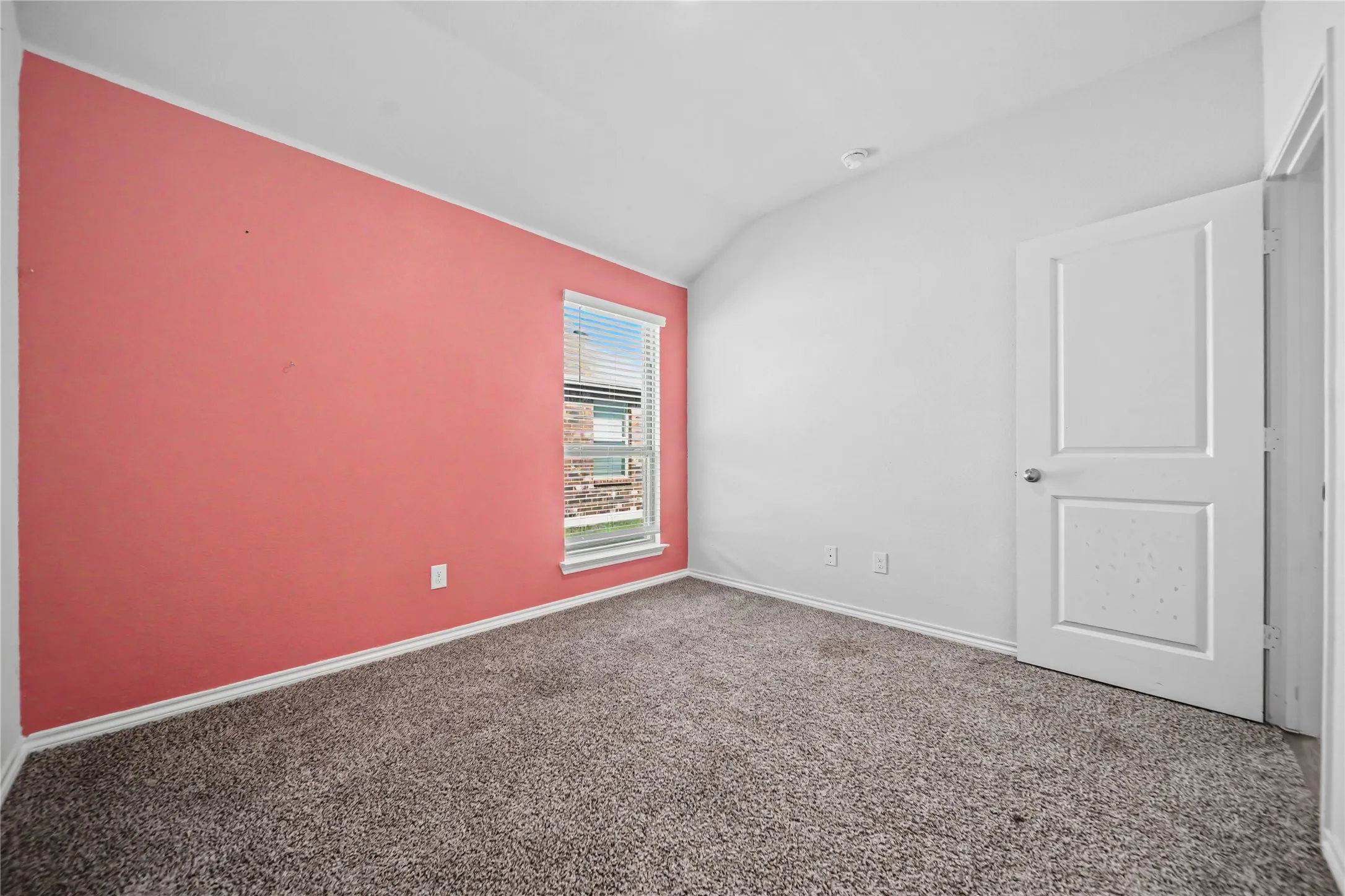 Single Family Residence For Sale in Kaufman County , 1526 Dilley Lane, Forney, Texas 75126, 3 Bedroom, 2 Bathroom, 2 Garage spaces, 1,488 Sqft, built in 2023, mls#21411107, Real Estate Agent in Forney, Homes For Sale in Kaufman county, Homes For Sale in Forney, Realtor in Forney Texas, Real Estate Brokerage Independent Realty Texas, Luminita Cordes Realtor