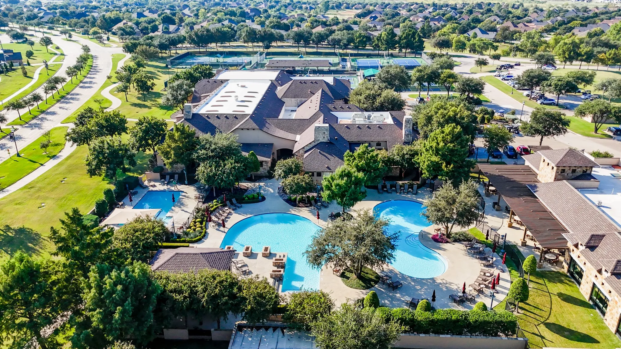 Single Family Residence For Sale in Denton County , 9728 Silver Rock Way, Denton, Texas 76207, 2 Bedroom, 2 Bathroom, 3 Garage spaces, 1,631 Sqft, built in 2021, mls#21410177, Real Estate Agent in Denton, Homes For Sale in Denton county, Homes For Sale in Denton, Realtor in Denton Texas, Real Estate Brokerage Independent Realty Texas, Luminita Cordes Realtor