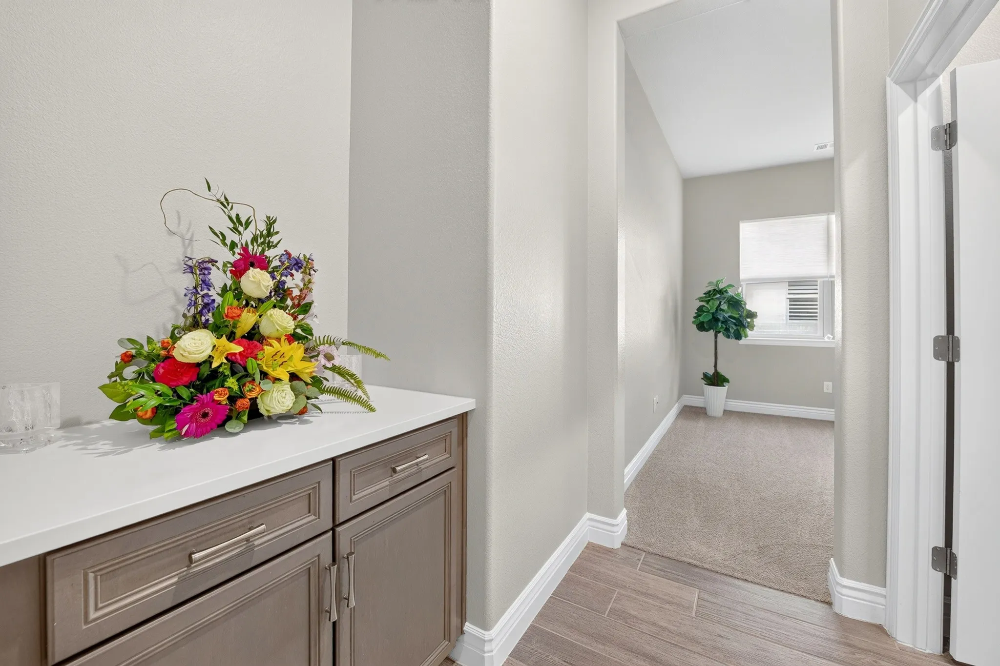 Single Family Residence For Sale in Denton County , 9728 Silver Rock Way, Denton, Texas 76207, 2 Bedroom, 2 Bathroom, 3 Garage spaces, 1,631 Sqft, built in 2021, mls#21410177, Real Estate Agent in Denton, Homes For Sale in Denton county, Homes For Sale in Denton, Realtor in Denton Texas, Real Estate Brokerage Independent Realty Texas, Luminita Cordes Realtor