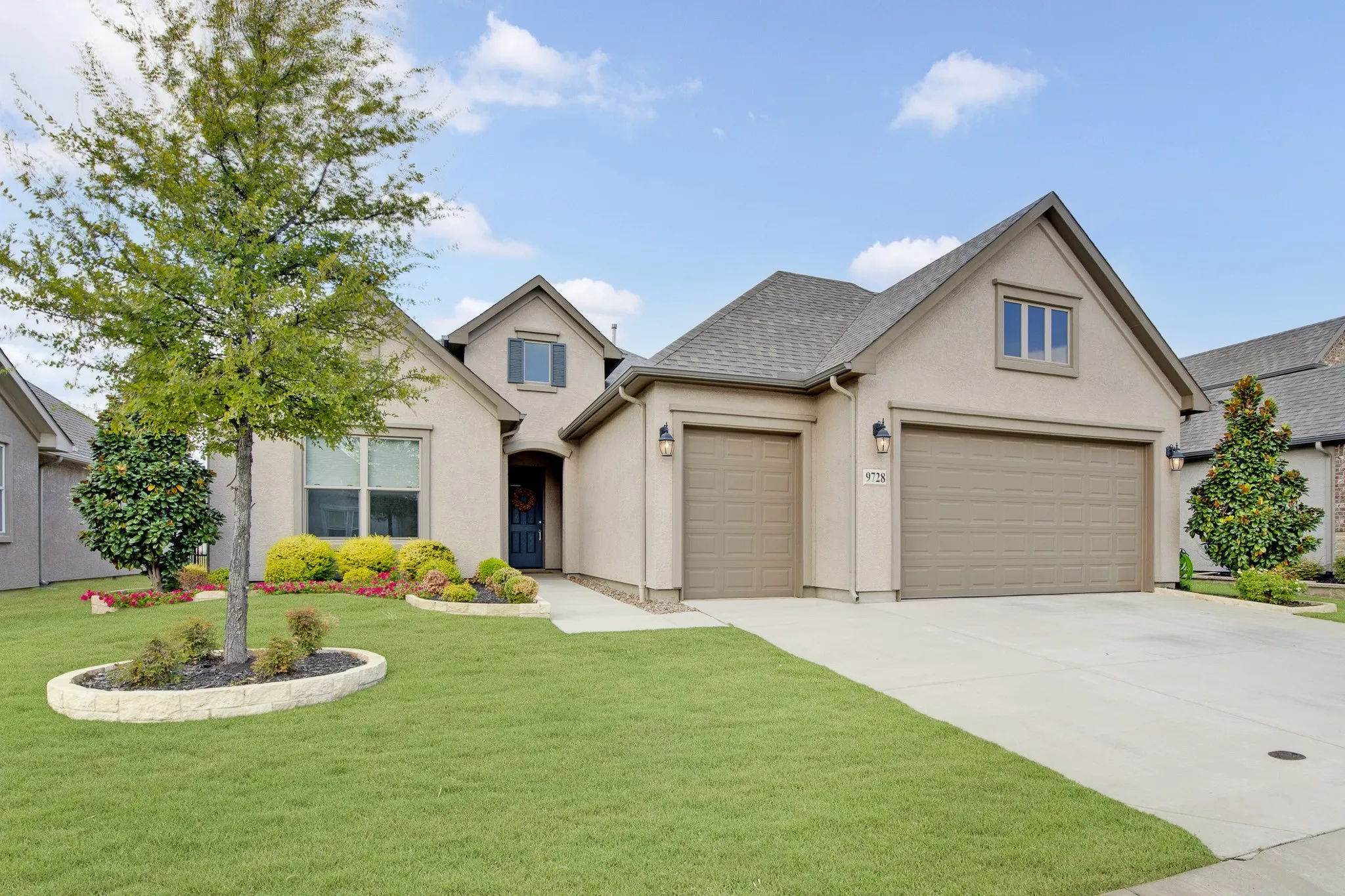 Single Family Residence For Sale