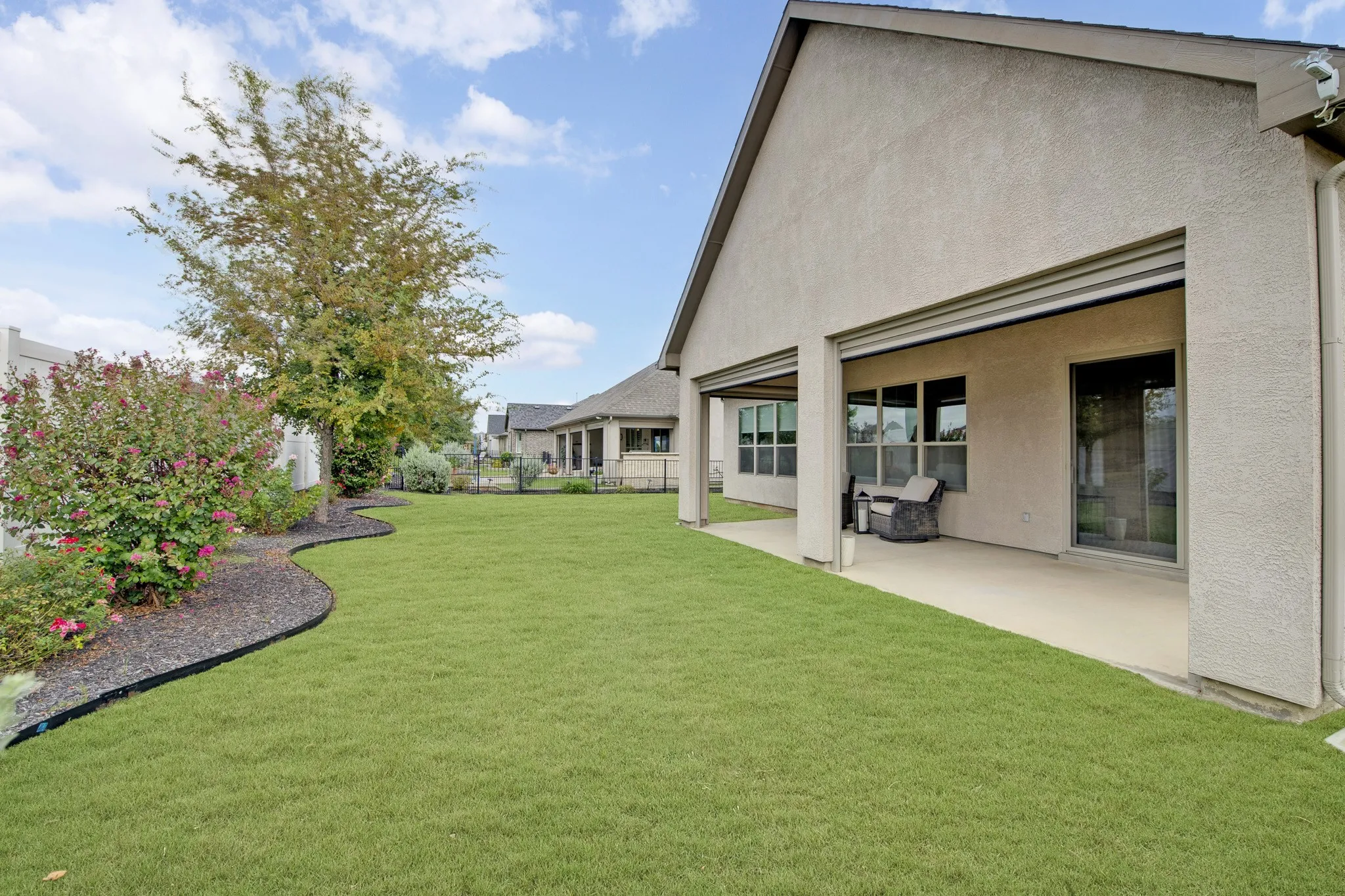 Single Family Residence For Sale in Denton County , 9728 Silver Rock Way, Denton, Texas 76207, 2 Bedroom, 2 Bathroom, 3 Garage spaces, 1,631 Sqft, built in 2021, mls#21410177, Real Estate Agent in Denton, Homes For Sale in Denton county, Homes For Sale in Denton, Realtor in Denton Texas, Real Estate Brokerage Independent Realty Texas, Luminita Cordes Realtor
