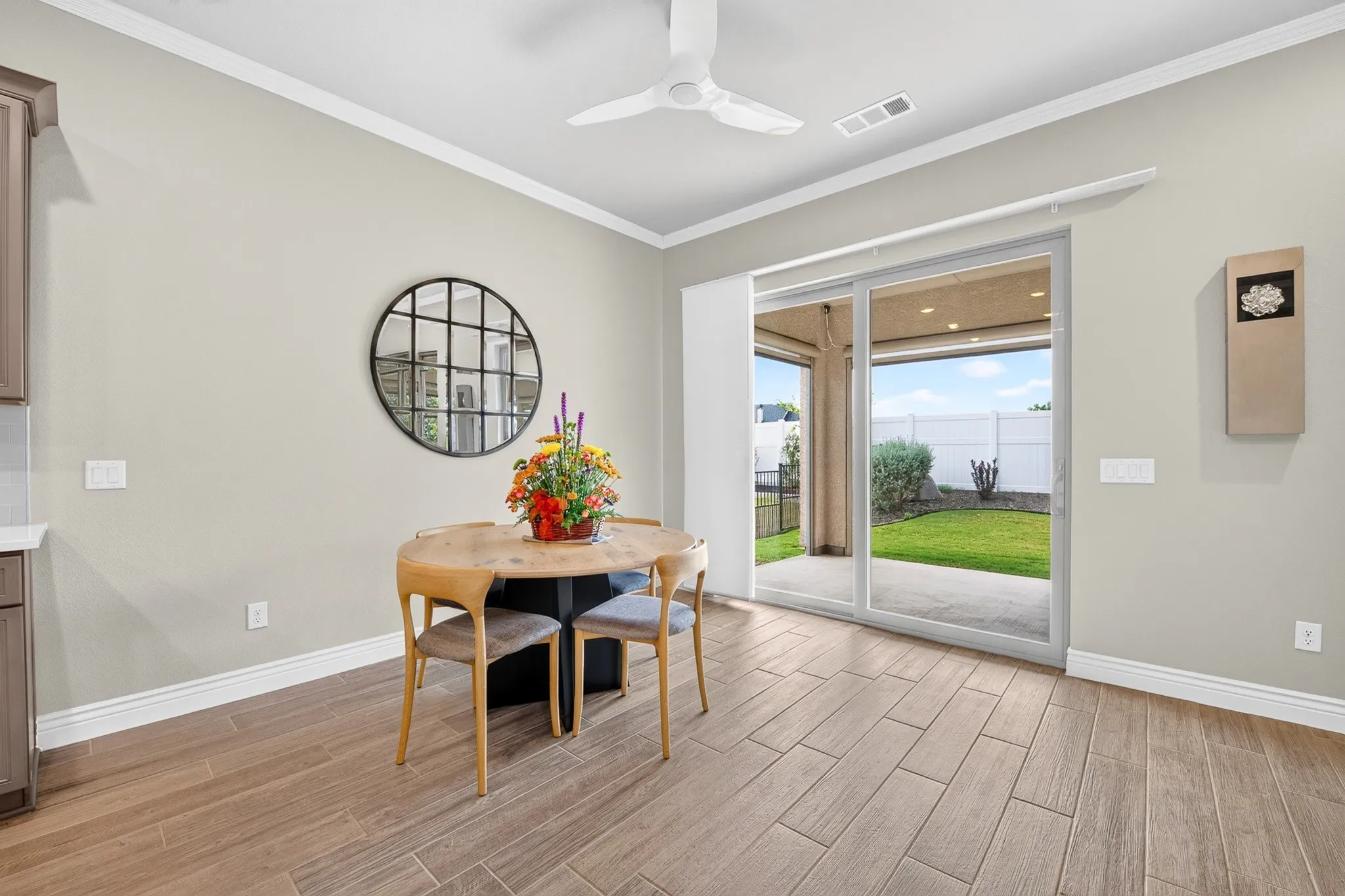 Single Family Residence For Sale in Denton County , 9728 Silver Rock Way, Denton, Texas 76207, 2 Bedroom, 2 Bathroom, 3 Garage spaces, 1,631 Sqft, built in 2021, mls#21410177, Real Estate Agent in Denton, Homes For Sale in Denton county, Homes For Sale in Denton, Realtor in Denton Texas, Real Estate Brokerage Independent Realty Texas, Luminita Cordes Realtor
