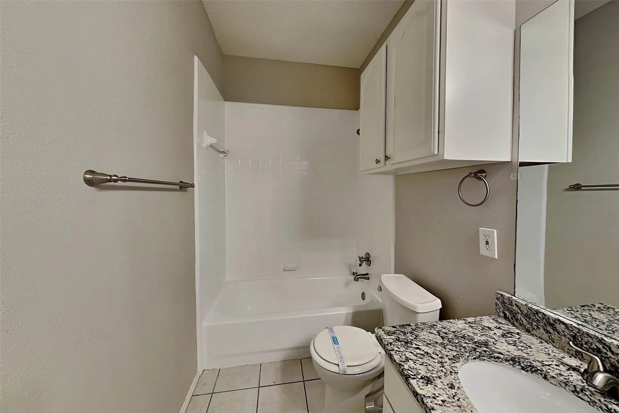 Single Family Residence For Rent in Denton County , 20 Sonora Drive, Trophy Club, Texas 76262, 4 Bedroom, 2 Bathroom, 2 Garage spaces, 2,150 Sqft, built in 1995, mls#21412553, Real Estate Agent in Trophy Club, Homes For Rent in Denton county, Homes For Rent in Trophy Club, Realtor in Trophy Club Texas, Real Estate Brokerage Independent Realty Texas, Luminita Cordes Realtor