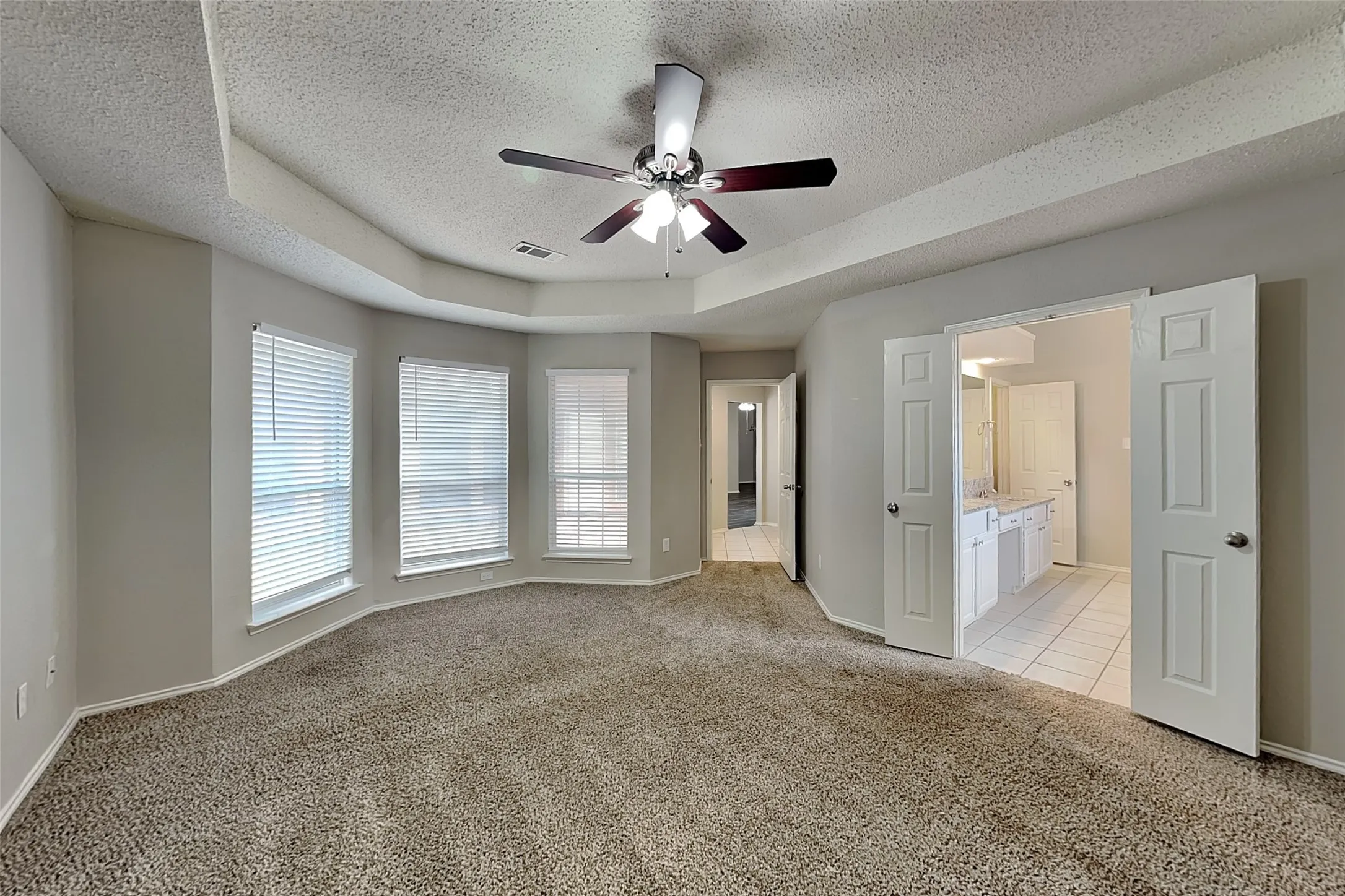 Single Family Residence For Rent in Denton County , 20 Sonora Drive, Trophy Club, Texas 76262, 4 Bedroom, 2 Bathroom, 2 Garage spaces, 2,150 Sqft, built in 1995, mls#21412553, Real Estate Agent in Trophy Club, Homes For Rent in Denton county, Homes For Rent in Trophy Club, Realtor in Trophy Club Texas, Real Estate Brokerage Independent Realty Texas, Luminita Cordes Realtor